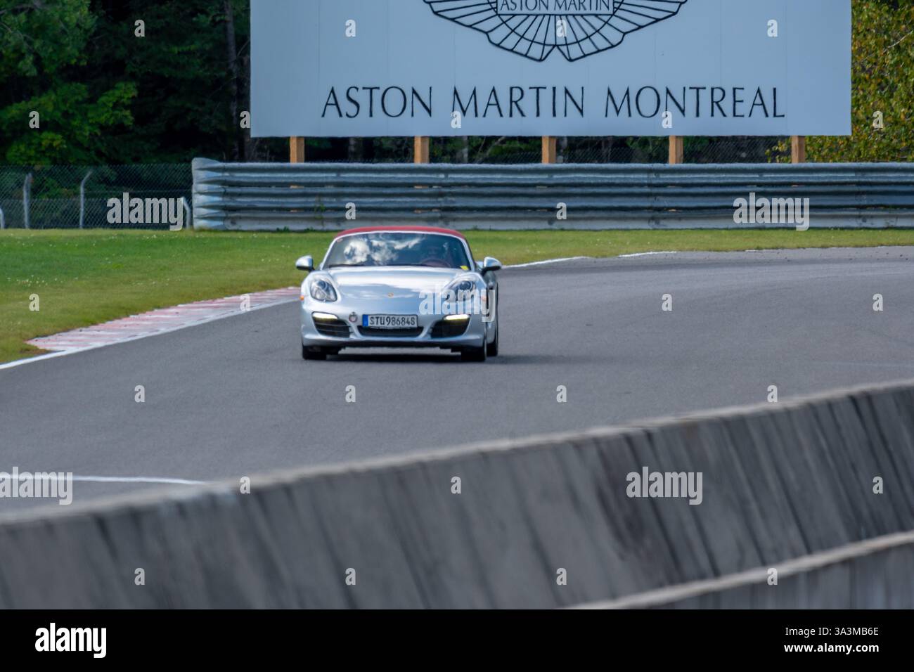 Porsche week-end au circuit Mont-Tremblant, Québec, Montréal, commandité par Aston Martin Montréal. Banque D'Images