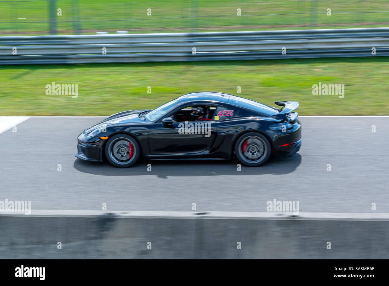 Porsche week-end au circuit Mont-Tremblant, Québec, Montréal, commandité par Aston Martin Montréal. Banque D'Images