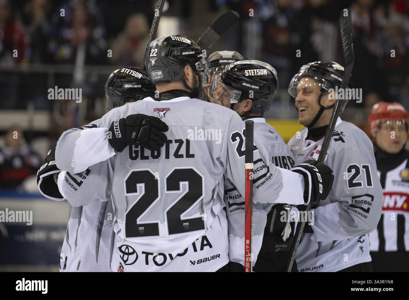 Eisarena Bremerhaven, Bremerhaven, Bremen, Maximilian Gloetzl (Koelner haie, #22), PENNY DEL, Fischtown Pinguins-Koelner haie sur 16.03.2025 à l'Eis Banque D'Images