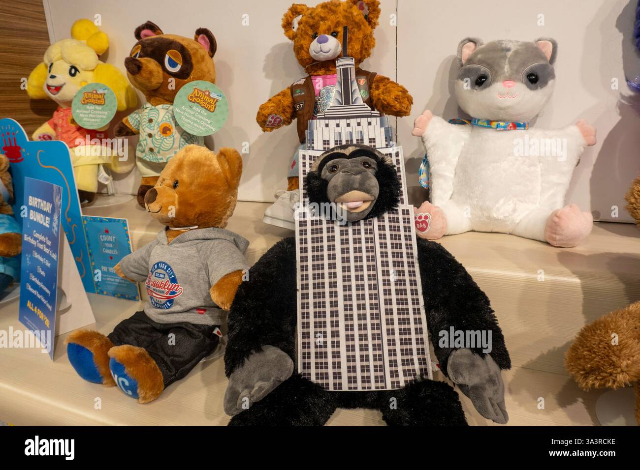 Atelier Build-A-Bear sur West 34th Street, New York City, États-Unis, 2025 Banque D'Images