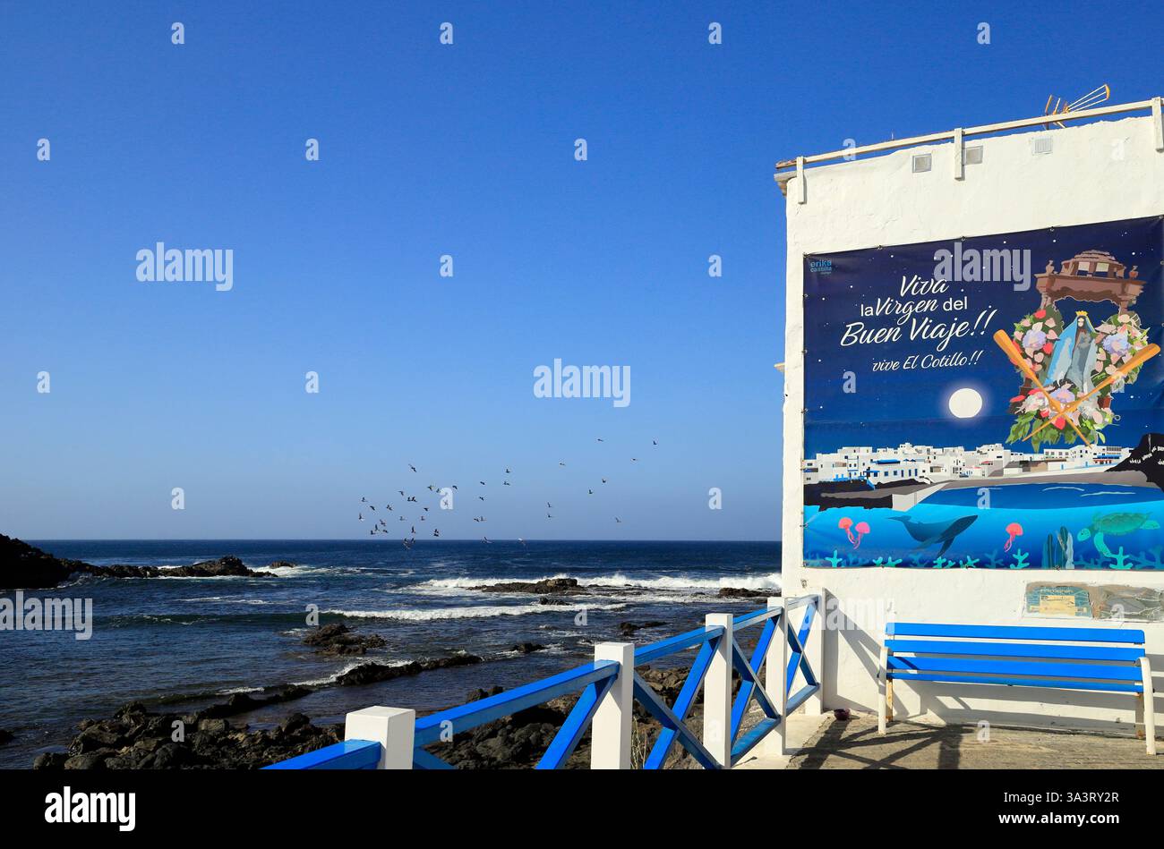 Art mural - Viva la Virgen del Buen Viaje ! ! (Vive la Vierge du bon voyage), El Cotillo, Fuerteventura, Îles Canaries, Espagne, Europe, UE Banque D'Images