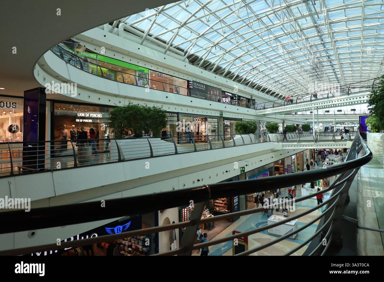Centre commercial Vasco da Gama, dans le quartier des affaires du Parque dos Nações, Lisbonne, Portugal Banque D'Images