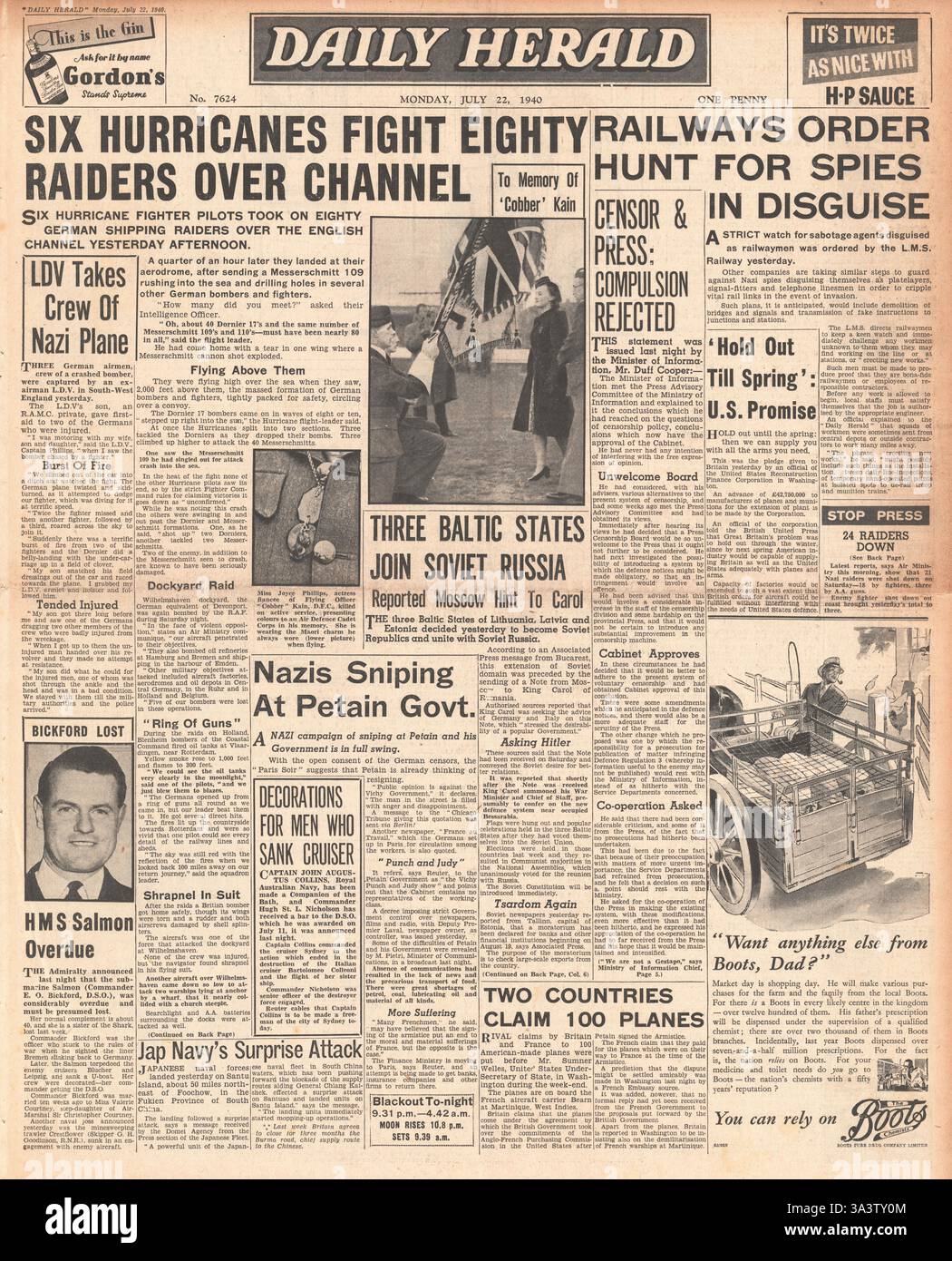1940 première page Daily Herald bataille de Grande-Bretagne et de Russie annexes les États baltes Lituanie et Estonie Banque D'Images