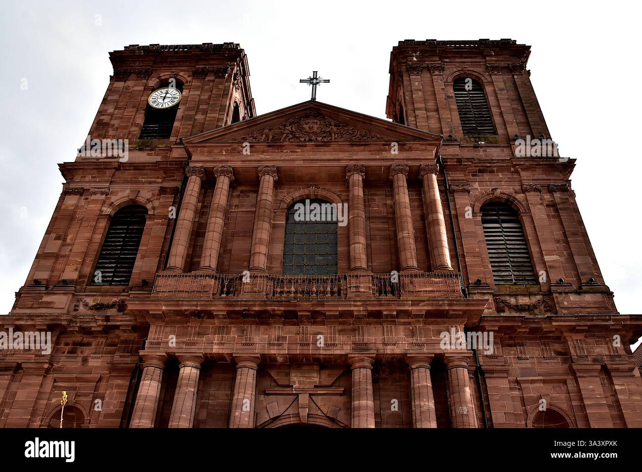 La façade de la cathédrale Saint-Christophe de Belfort Banque D'Images