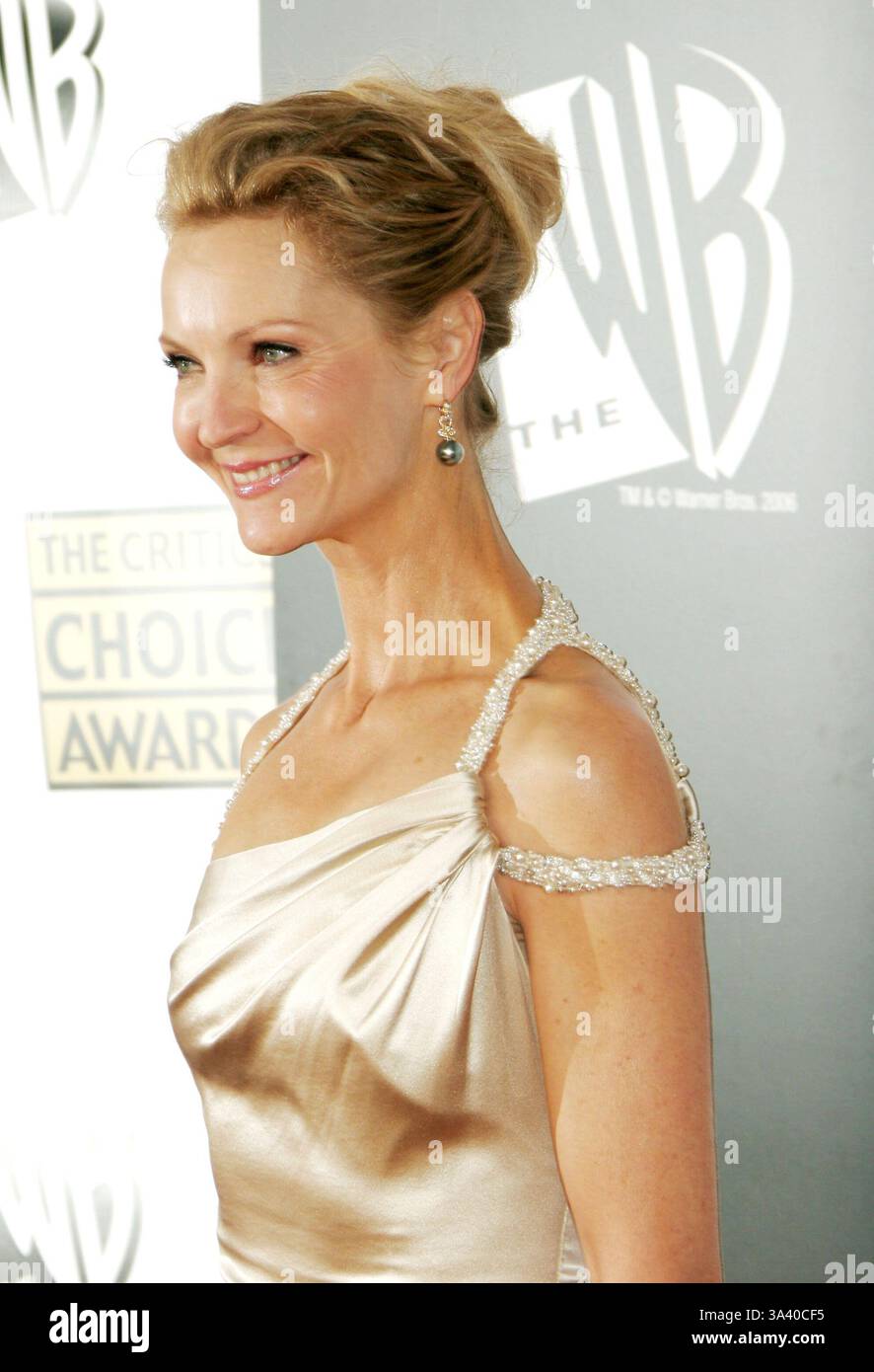 9 janvier 2006 - Santa Monica, Californie, USA - JOAN ALLEN -.Le 11ème Critics Choice Awards annuels -.SANTA MONICA CIVIC AUDITORIUM -.SANTA MONICA, Californie - .01-09-2006 -. NINA PROMMER/ 2006.K46335NP.(Image Crédit : © Globe Photos/ZUMAPRESS.com) Banque D'Images