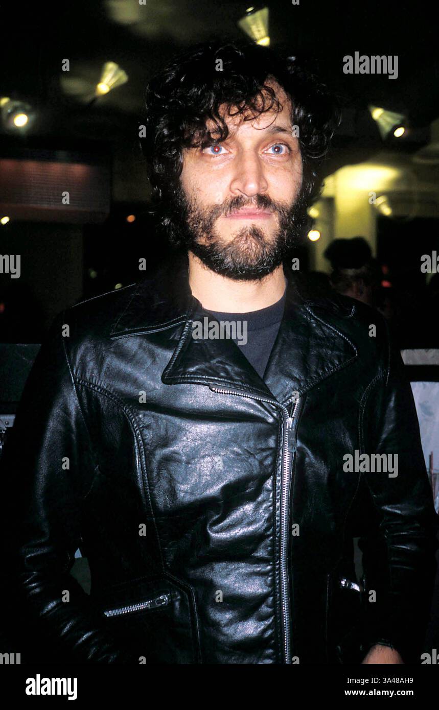 4 MAI 2011 - K40240RHART.VINCENT GALLO À NEW YORK.. ROSE HARTMAN/ 2004.(image crédit : © Globe photos/ZUMAPRESS.com) Banque D'Images