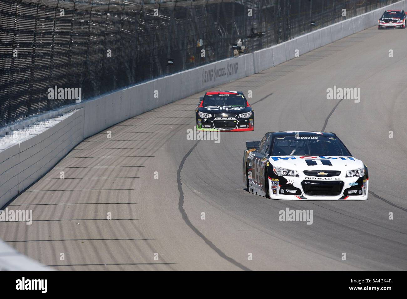 15 août 2014 - Brooklyn, mi, États-Unis - Brooklyn, mi - 15 août 2014 : Jeff Burton (14) s'entraîne pour Tony Stewart au Pure Michigan 400 au Michigan International Speedway à Brooklyn, mi. (Crédit image : © ASP/Cal Sport Media/ZUMAPRESS.com) Banque D'Images 15 août 2014 - Brooklyn, mi, États-Unis - Brooklyn, mi - 15 août 2014 : Jeff Burton (14) s'entraîne pour Tony Stewart au Pure Michigan 400 au Michigan International Speedway à Brooklyn, mi. (Crédit image : © ASP/Cal Sport Media/ZUMAPRESS.com) Banque D'Images