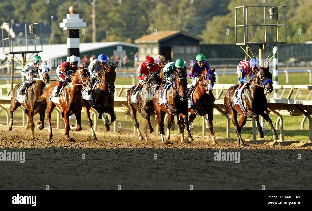 20 septembre 2014 - Bensalem, PA, États-Unis - le Bayern, monté par Martin Garcia, a pris la tête et l'a tenue jusqu'à la fin avec Carolina Crome terminant 6e du Derby de Pennsylvanie à PARX le samedi 20 septembre 2014 à Bensalem, en Pennsylvanie (crédit image : © Ron Cortes/MCT/ZUMA Wire) Banque D'Images