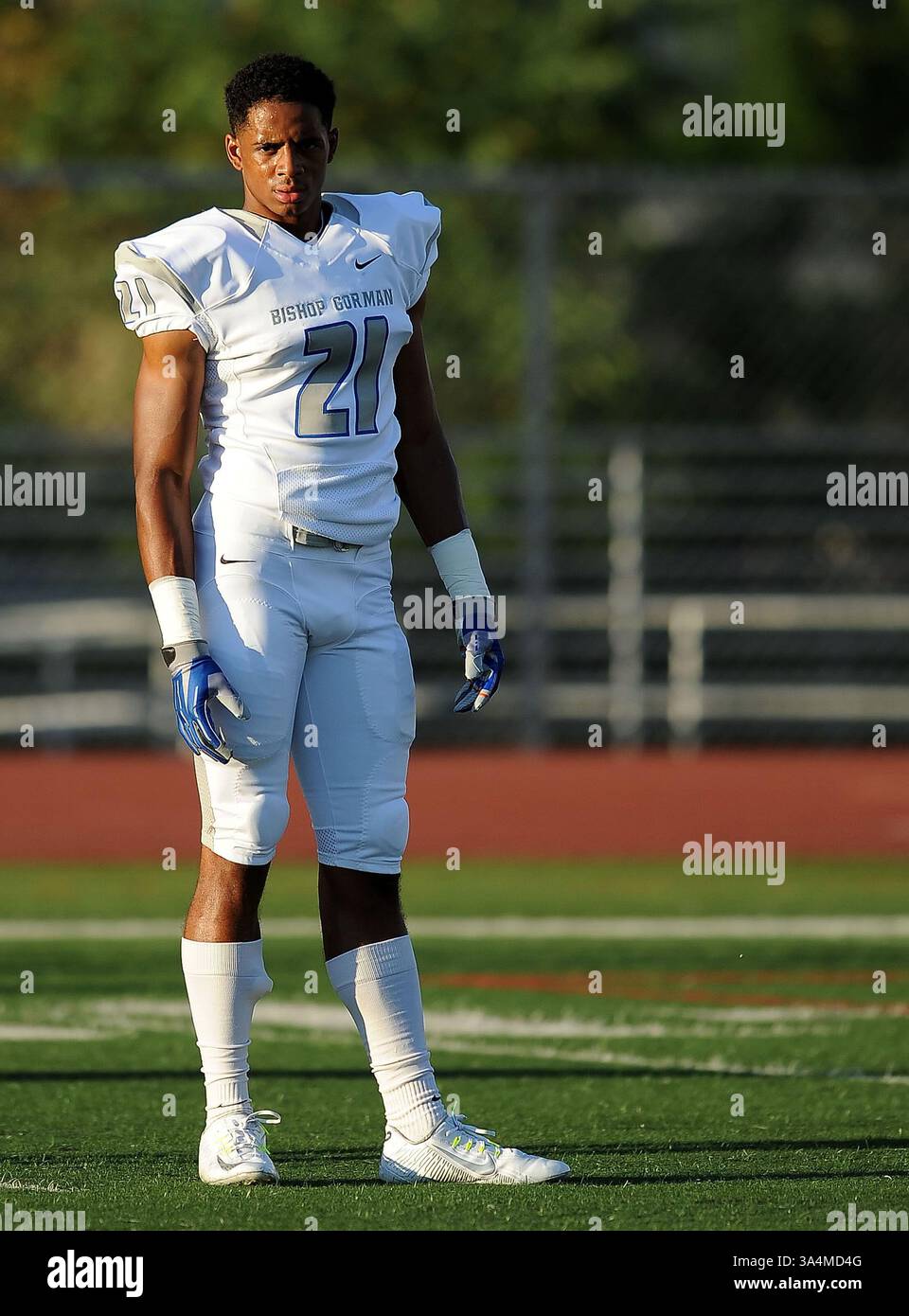 12 septembre 2014 Corona, CA. Bishop Gorman Wide Receiver Cordell Broadus #21.CIF-SS Prep Football Varsity Bishop Gorman v. Centennial Corona..Louis Lopez/Modern Exposure(crédit image : © Louis Lopez/Cal Sport Media/ZUMAPRESS.com) Banque D'Images