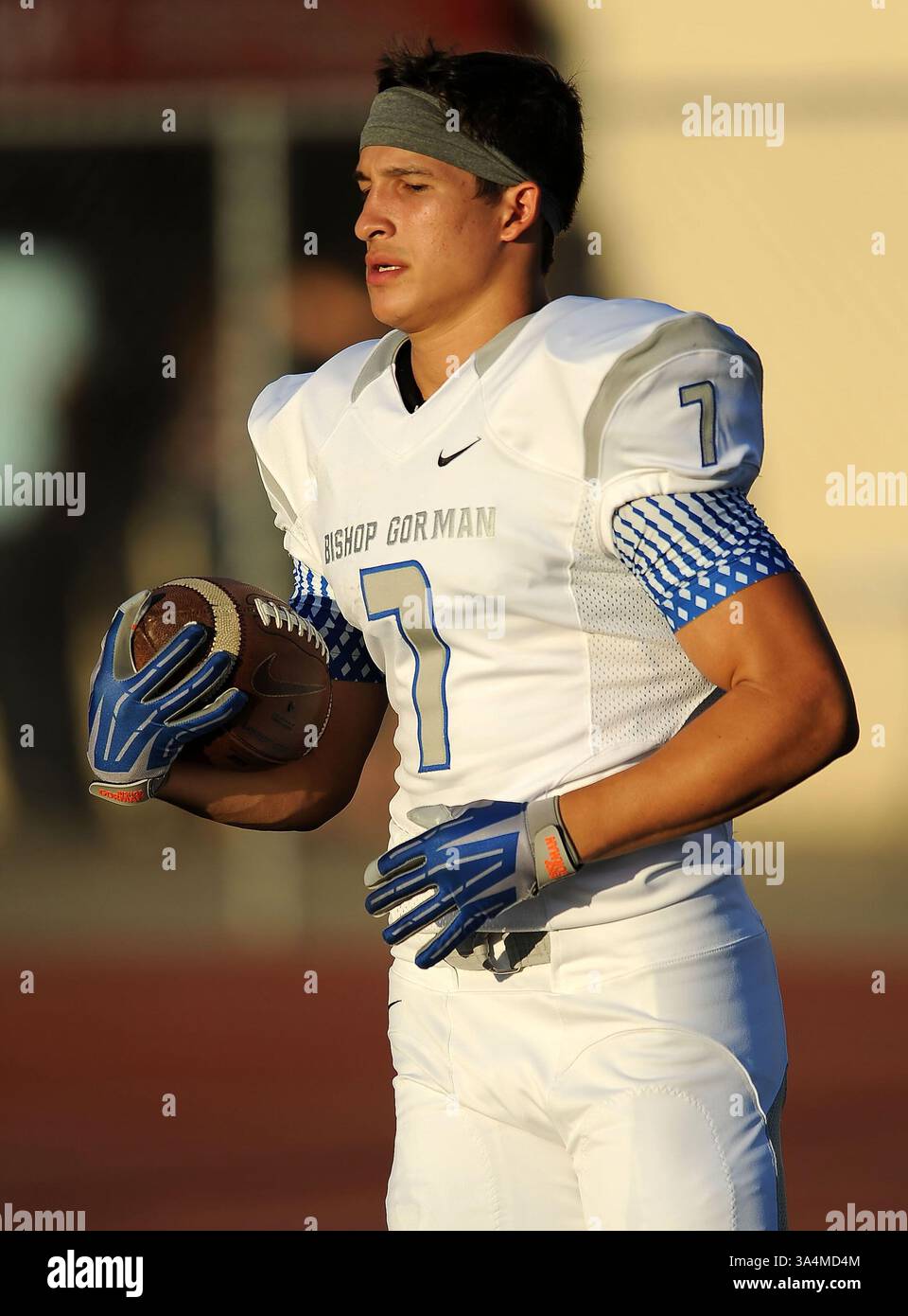 12 septembre 2014 Corona, CA. Bishop Gorman Running back Biaggio Walsh #7.CIF-SS Prep Football Varsity Bishop Gorman v. Centennial Corona..Louis Lopez/Modern Exposure(crédit image : © Louis Lopez/Cal Sport Media/ZUMAPRESS.com) Banque D'Images