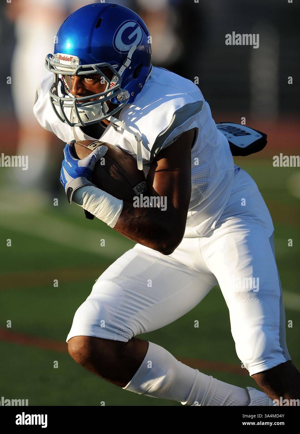 12 septembre 2014 Corona, CA. Bishop Gorman Wide Receiver Cordell Broadus #21.CIF-SS Prep Football Varsity Bishop Gorman v. Centennial Corona..Louis Lopez/Modern Exposure(crédit image : © Louis Lopez/Cal Sport Media/ZUMAPRESS.com) Banque D'Images
