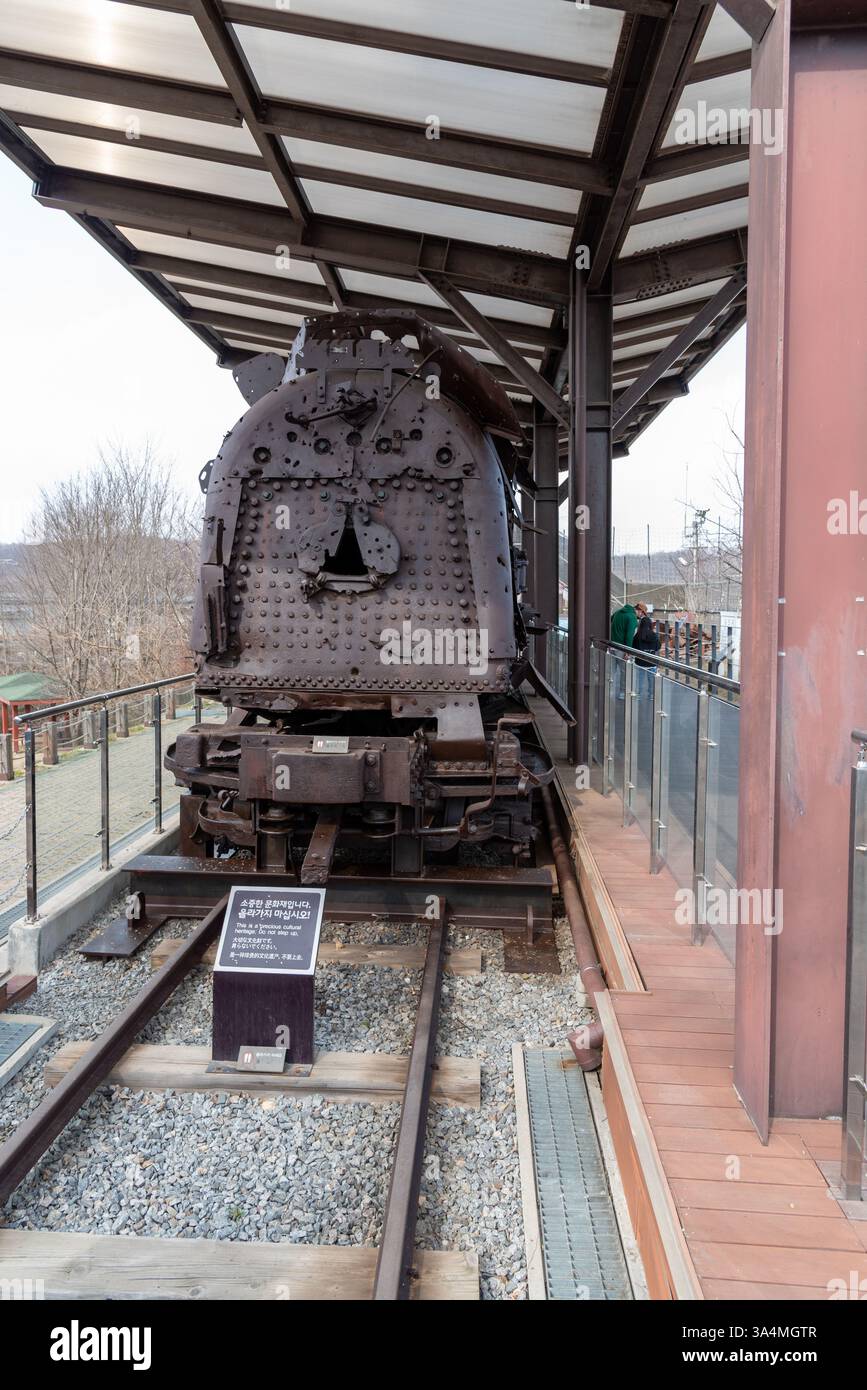 Locomotive Peace train à la DMZ près du troisième tunnel d'infiltration dans la zone démilitarisée coréenne, une bande de terre qui sépare la Corée du Nord et la Corée du Sud Banque D'Images