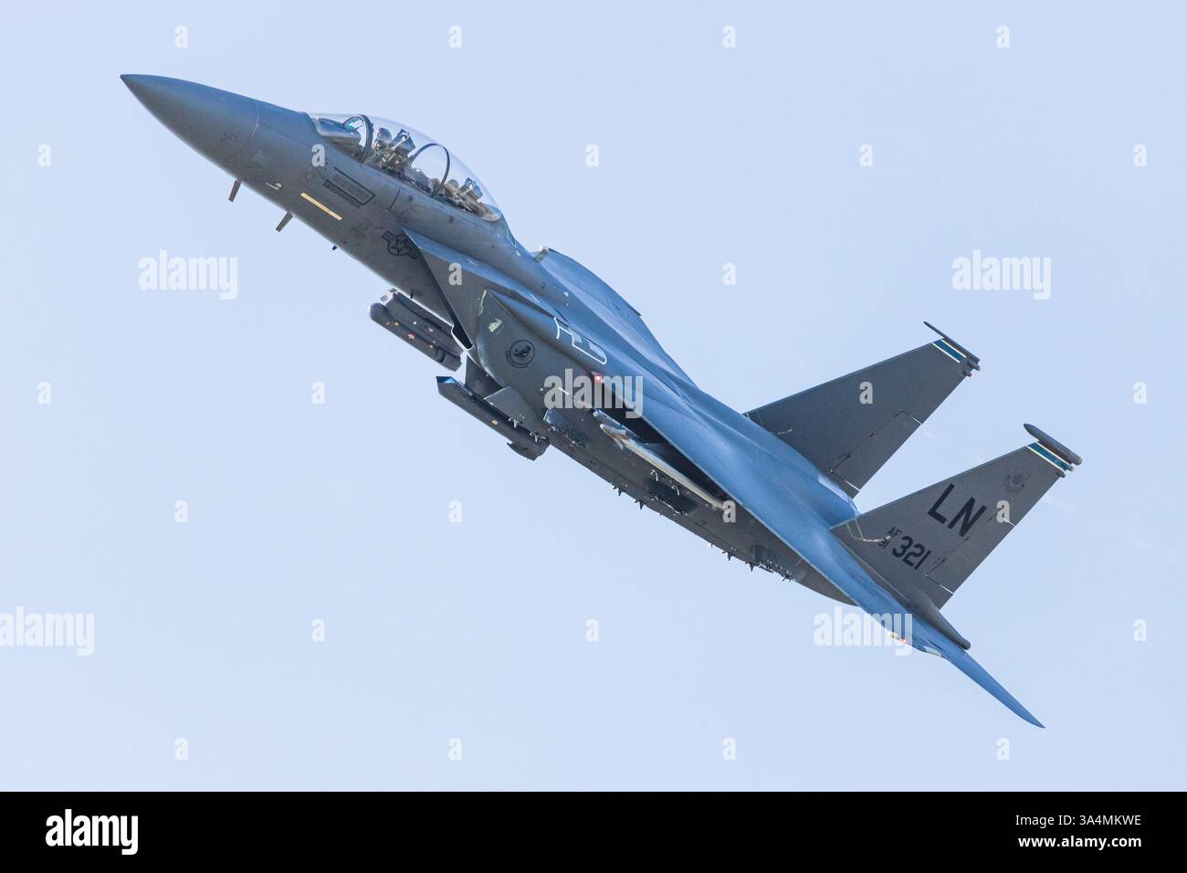 Le F-15E Strike Eagle quitte la RAF Lakenheath. Banque D'Images