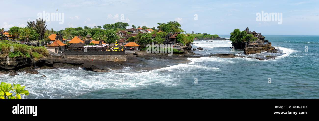 Panorama du temple Pura Tanah Lot, Bali, Indonésie Banque D'Images