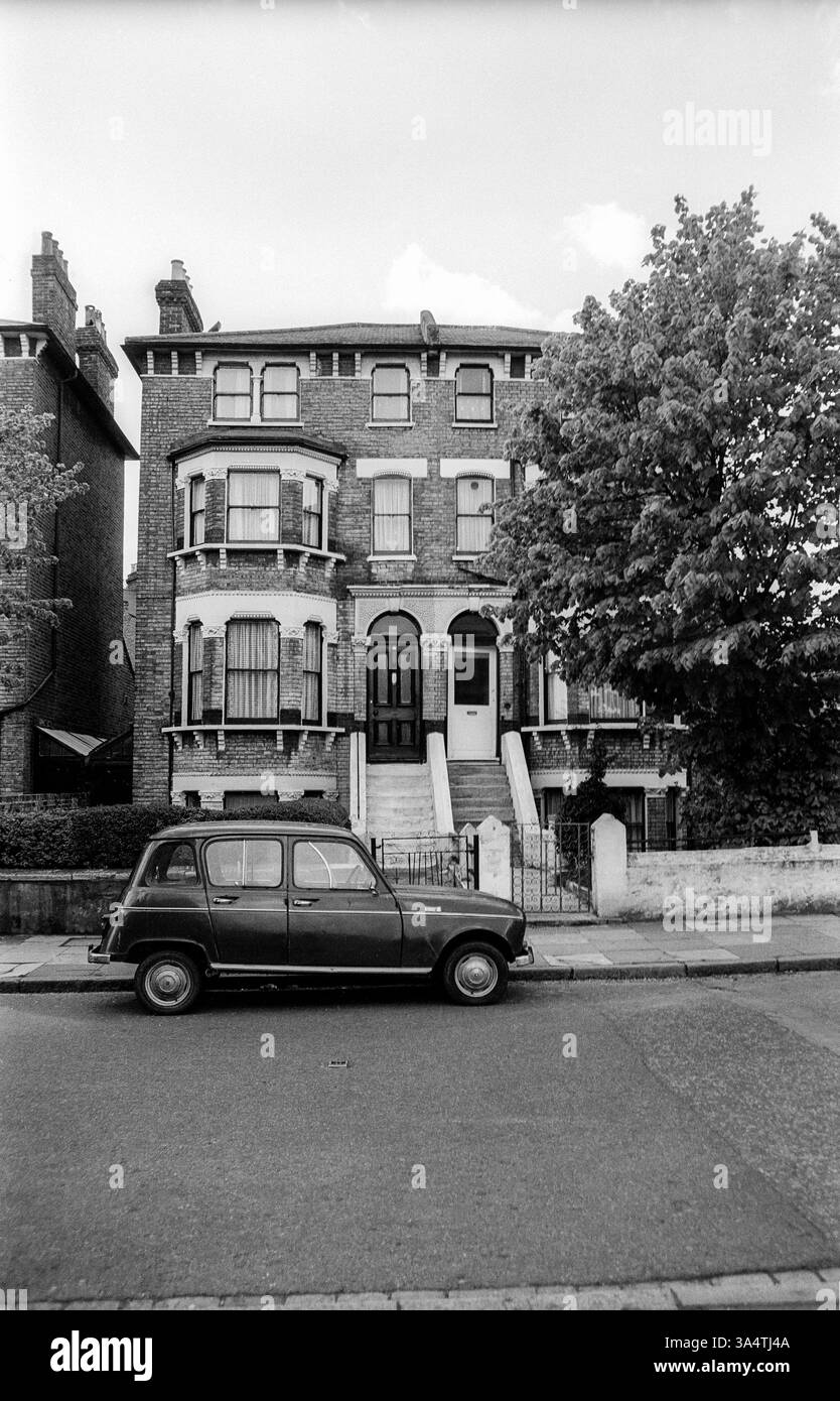 1975 archive photographie en noir et blanc de Brixton Water Lane à Lambeth, au sud de Londres. Banque D'Images