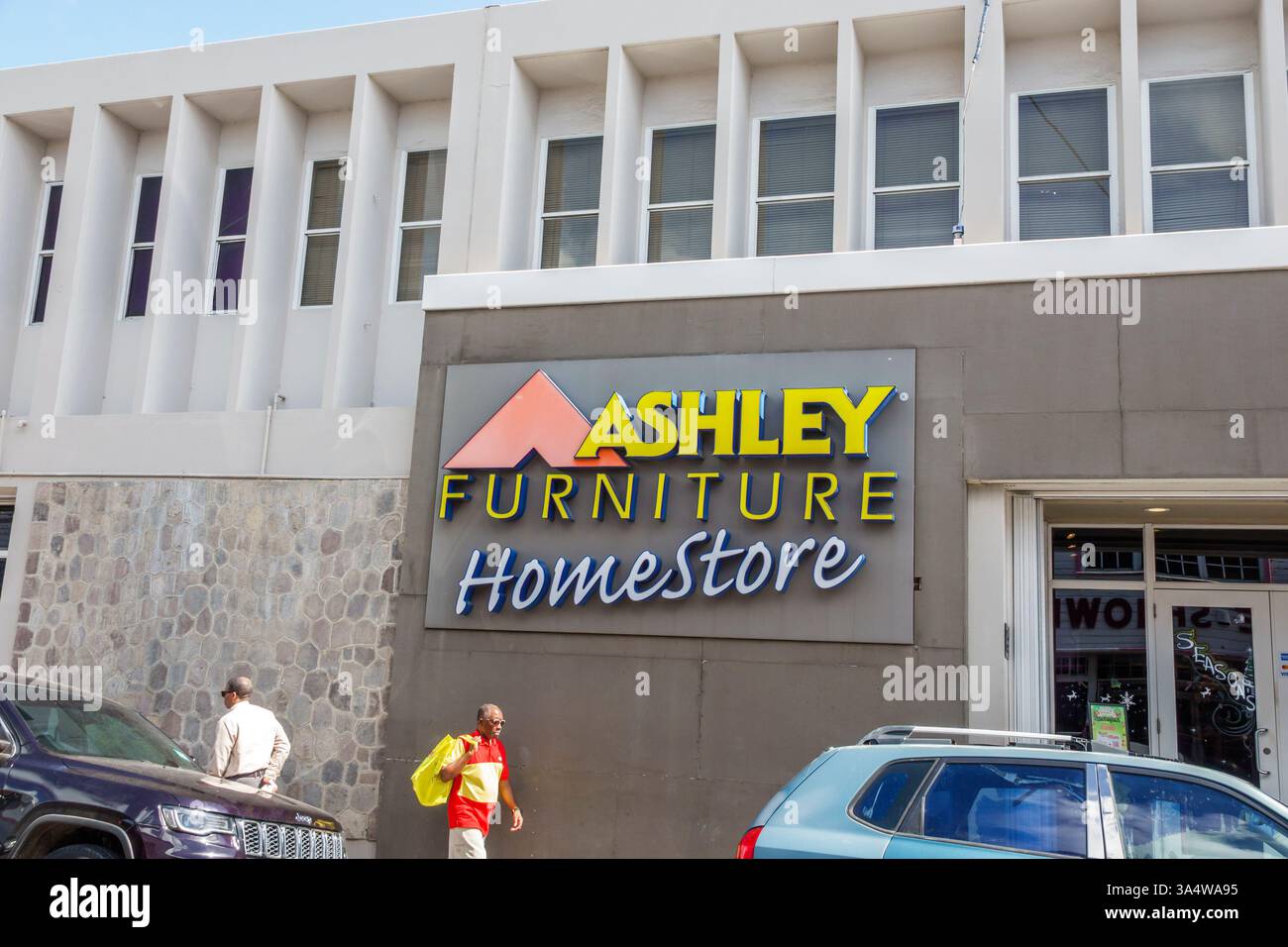 Basseterre Saint Kitts et Nevis, Independence Square West, Ashley Furniture HomeStore, magasin de meubles, décoration, commerce de détail, shopping, devanture, br Banque D'Images