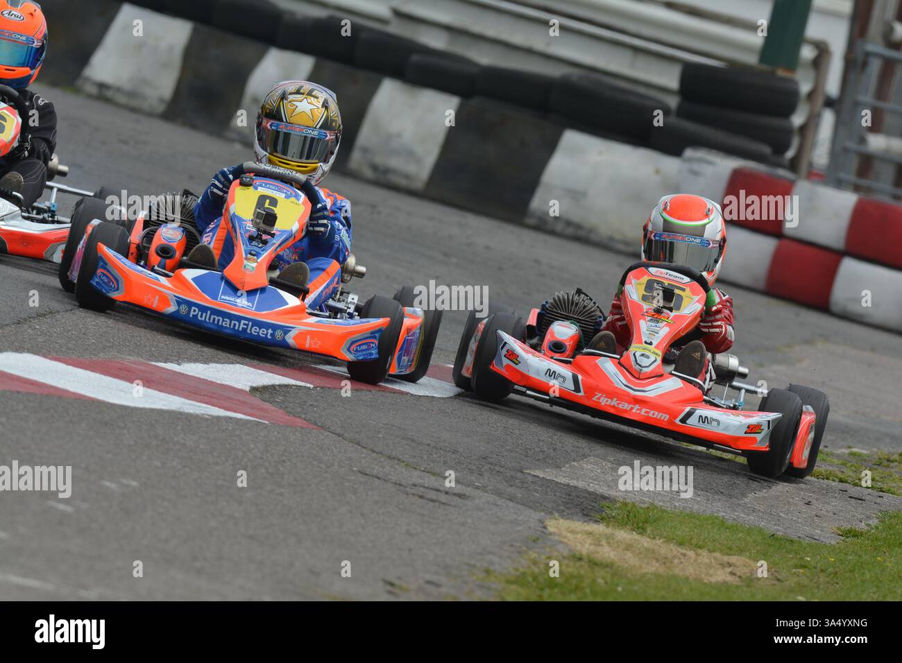 Arvid Lindblad est un pilote de course soutenu par Red Bull britannique et suédois qui participe au championnat de formule 2 pour l'équipe Campos Racing, vu ici lors de sa carrière de karting sur le circuit de Llandow en 2016. Banque D'Images