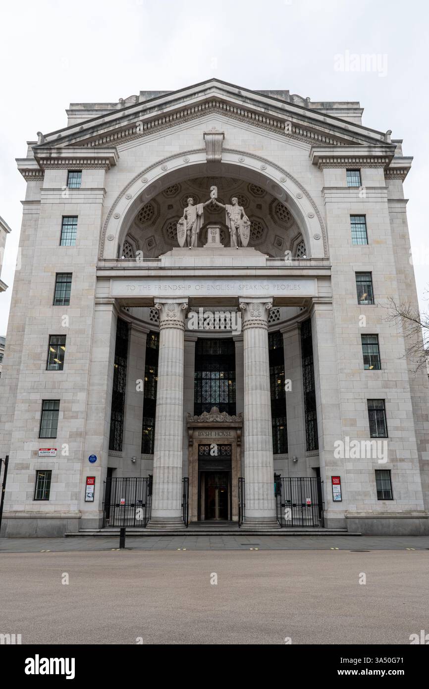 Bush House, un bâtiment classé Grade II sur Aldwych à Londres, Angleterre, Royaume-Uni Banque D'Images