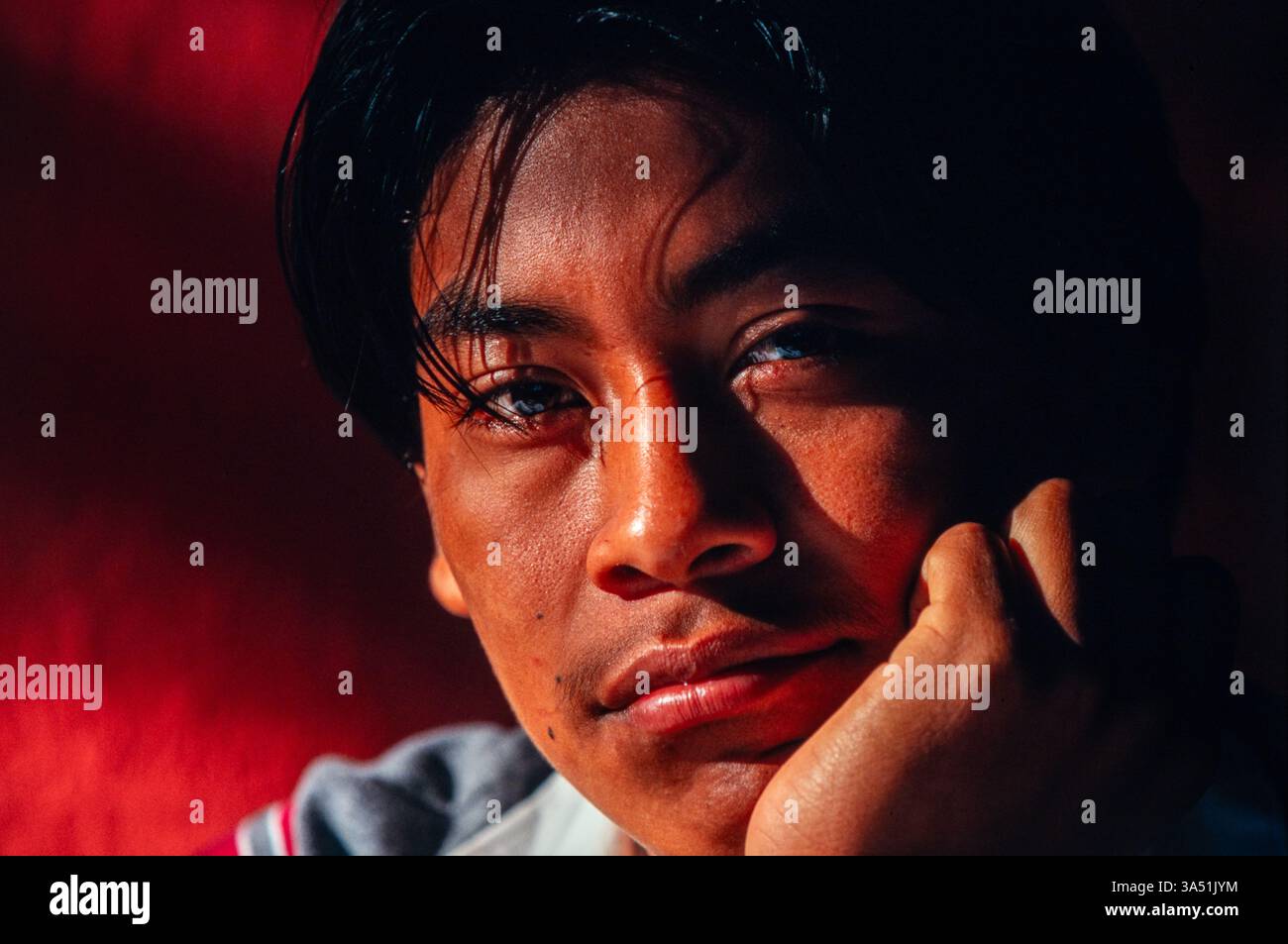 Un portrait de l'un des étudiants sur les étudiants avec le cours 'mari sol photo School', Guatemala City, Guatemala. Banque D'Images
