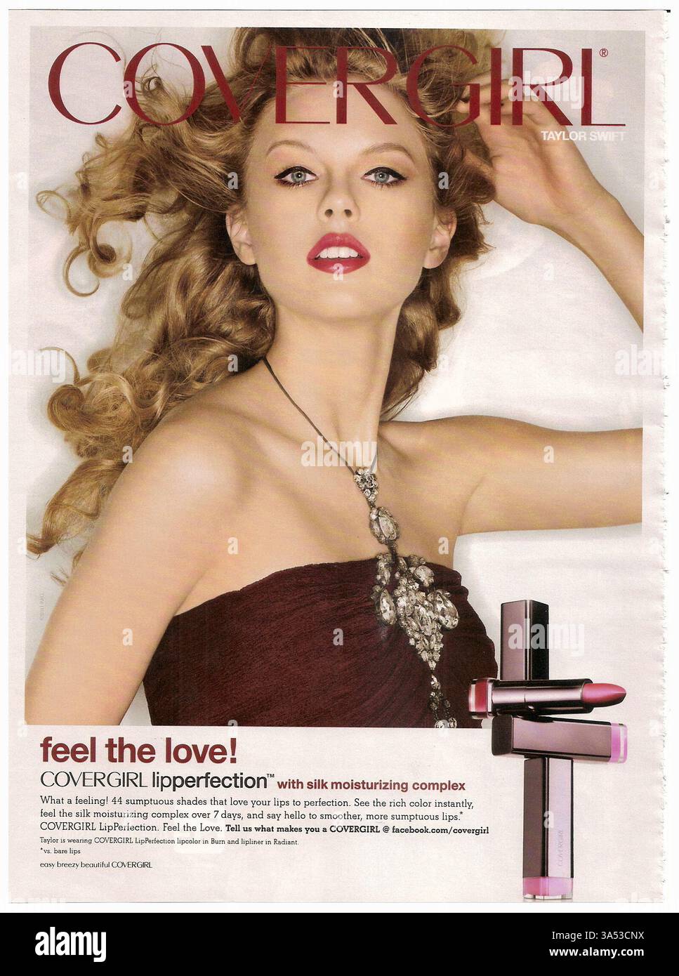 2011 Covergirl Colorlicious Lipstick annonce avec Taylor Swift Banque D'Images
