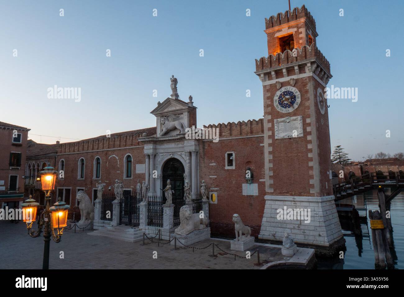 Arsenale di Venezia Historic Naval Gateway. Photo de haute qualité Banque D'Images