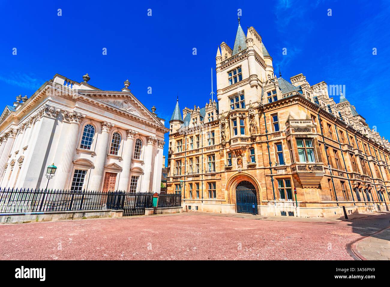 Cambridge, Royaume-Uni - la Chambre du Sénat et Gonville et Caius College, de King's Parade, Cambridgeshire, Europe Banque D'Images