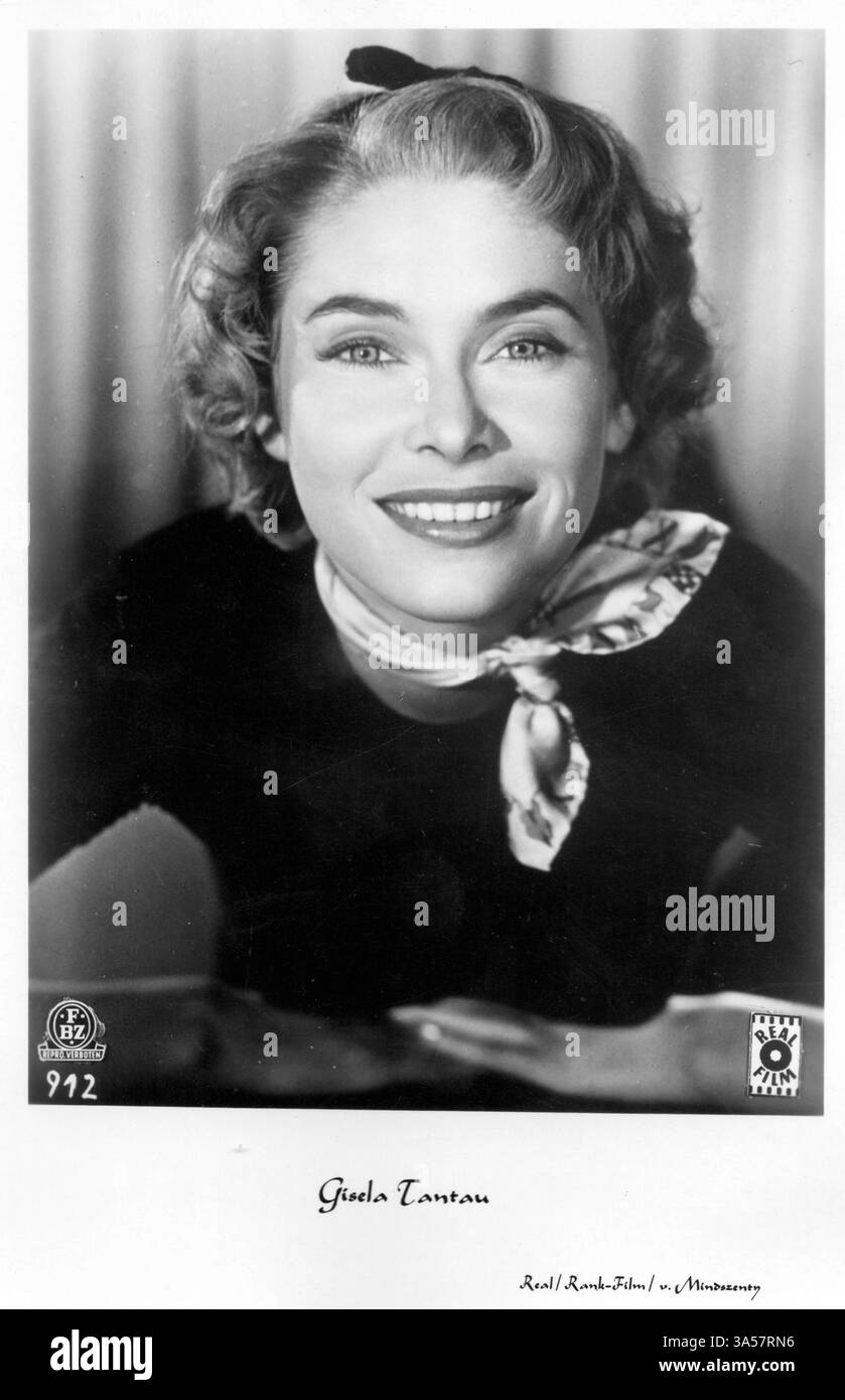 Une carte postale antique mettant en vedette l'actrice allemande Gisela Tantau, publiée en Allemagne, vers les années 1950 USAGE ÉDITORIAL EXCLUSIF Banque D'Images