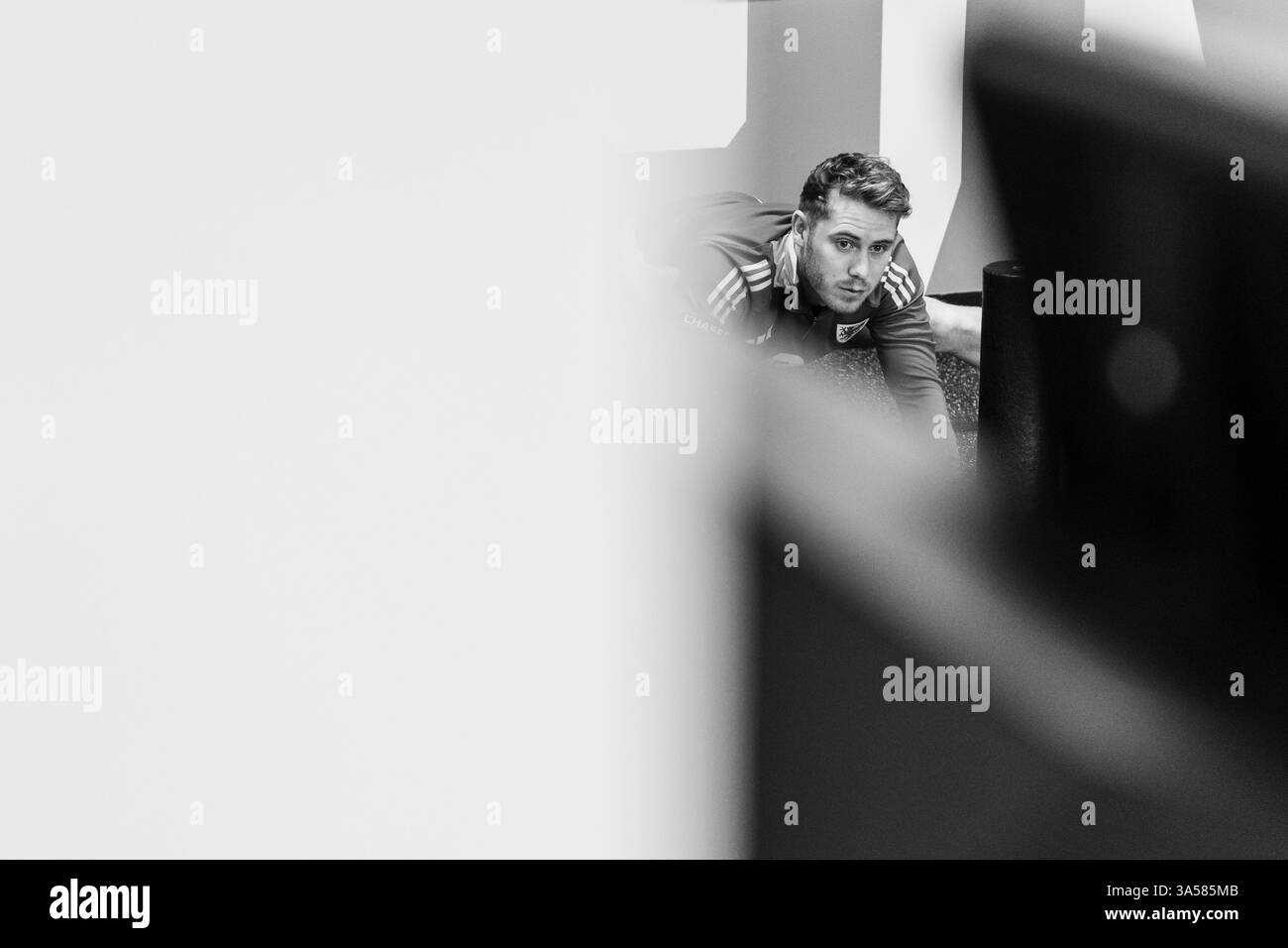 Pontyclun, PAYS DE GALLES - 21 MARS 2025 : Ollie Cooper du pays de Galles lors d'une séance d'entraînement au Vale Resort avant le match du groupe J de qualification pour la Coupe du monde de la FIFA 2026 contre le Kazakhstan au stade de Cardiff le 22 mars. (Photo par John Smith/FAW) Banque D'Images