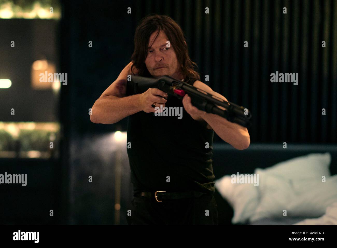 DATE DE SORTIE : 6 juin 2025. TITRE : ballerine. STUDIO : Lionsgate. RÉALISATEUR : Len Wiseman. INTRIGUE : une jeune femme assassin cherche à se venger des gens qui ont tué sa famille. EN VEDETTE : NORMAN REEDUS dans le rôle de Daniel Pine. (Crédit image : © Lionsgate/Entertainment Pictures/ZUMAPRESS.com) USAGE ÉDITORIAL UNIQUEMENT ! Non destiné à UN USAGE commercial ! Banque D'Images