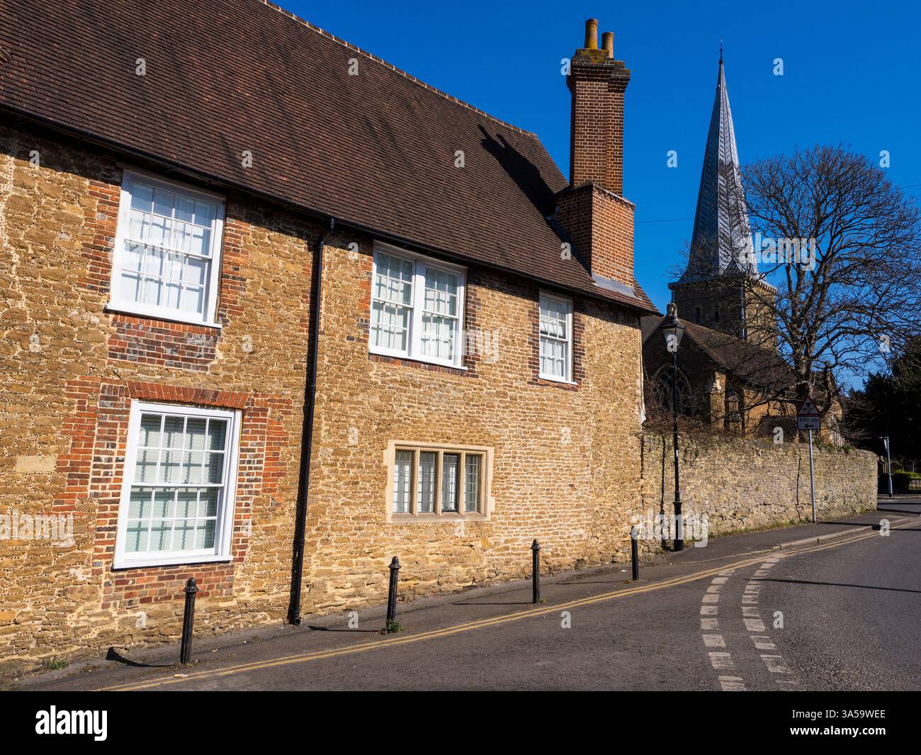 Godalming Minster - Church Street, The Church of Peter and membres Paul, Godalming, Surrey, England, UK, GB. Banque D'Images