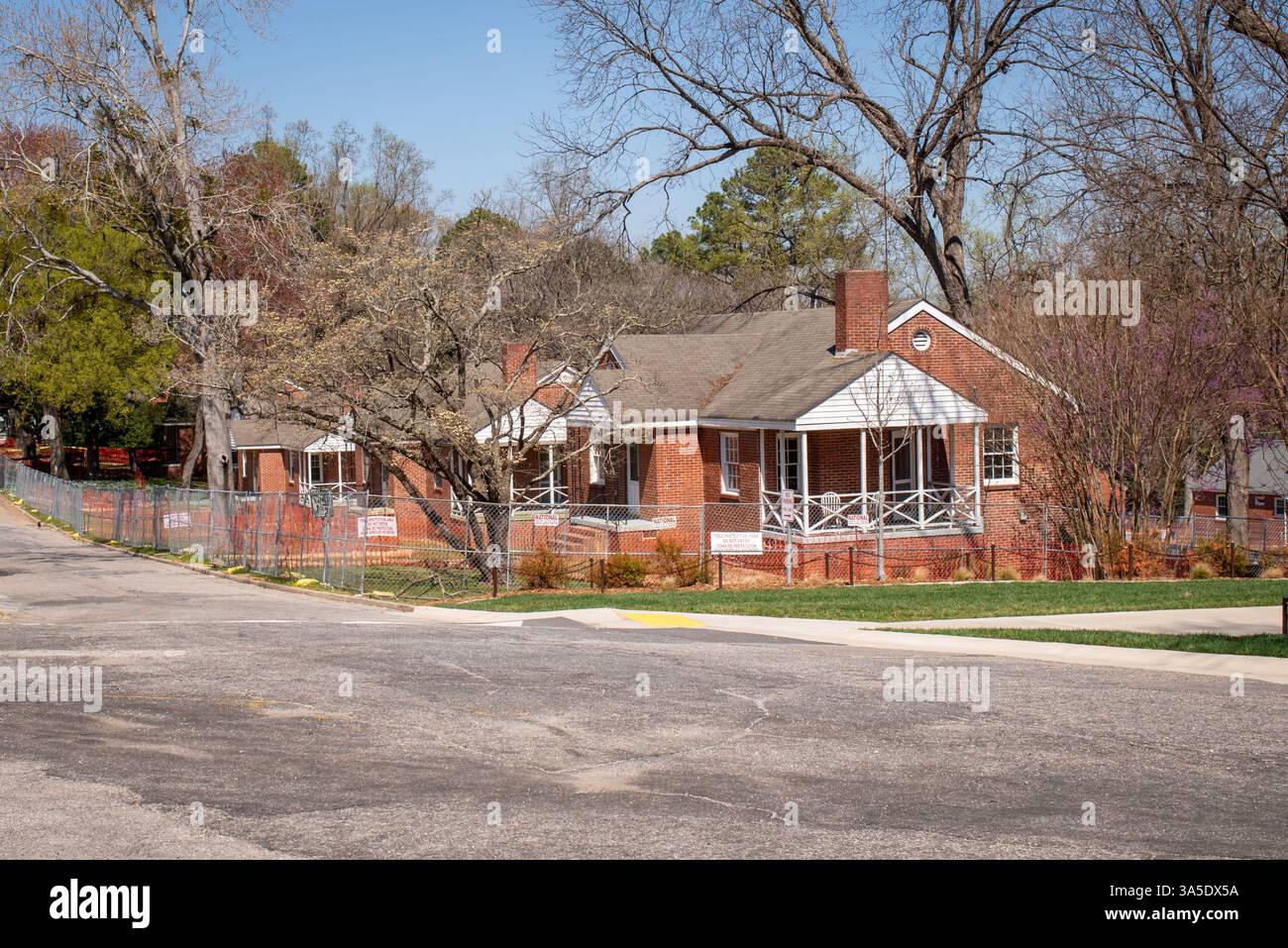 Hôpital historique Dorothea dix et nouveau parc urbain Dorothea dix, Raleigh, Caroline du Nord Banque D'Images