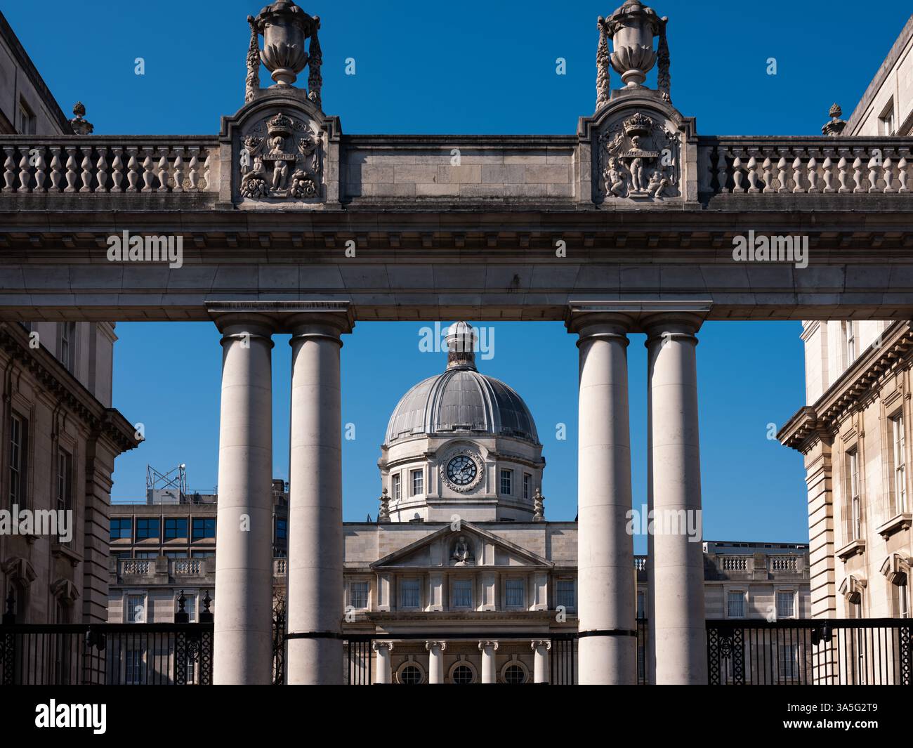 Le bâtiment du gouvernement irlandais sur Merrion Street dans la ville de Dublin, Irlande. Banque D'Images