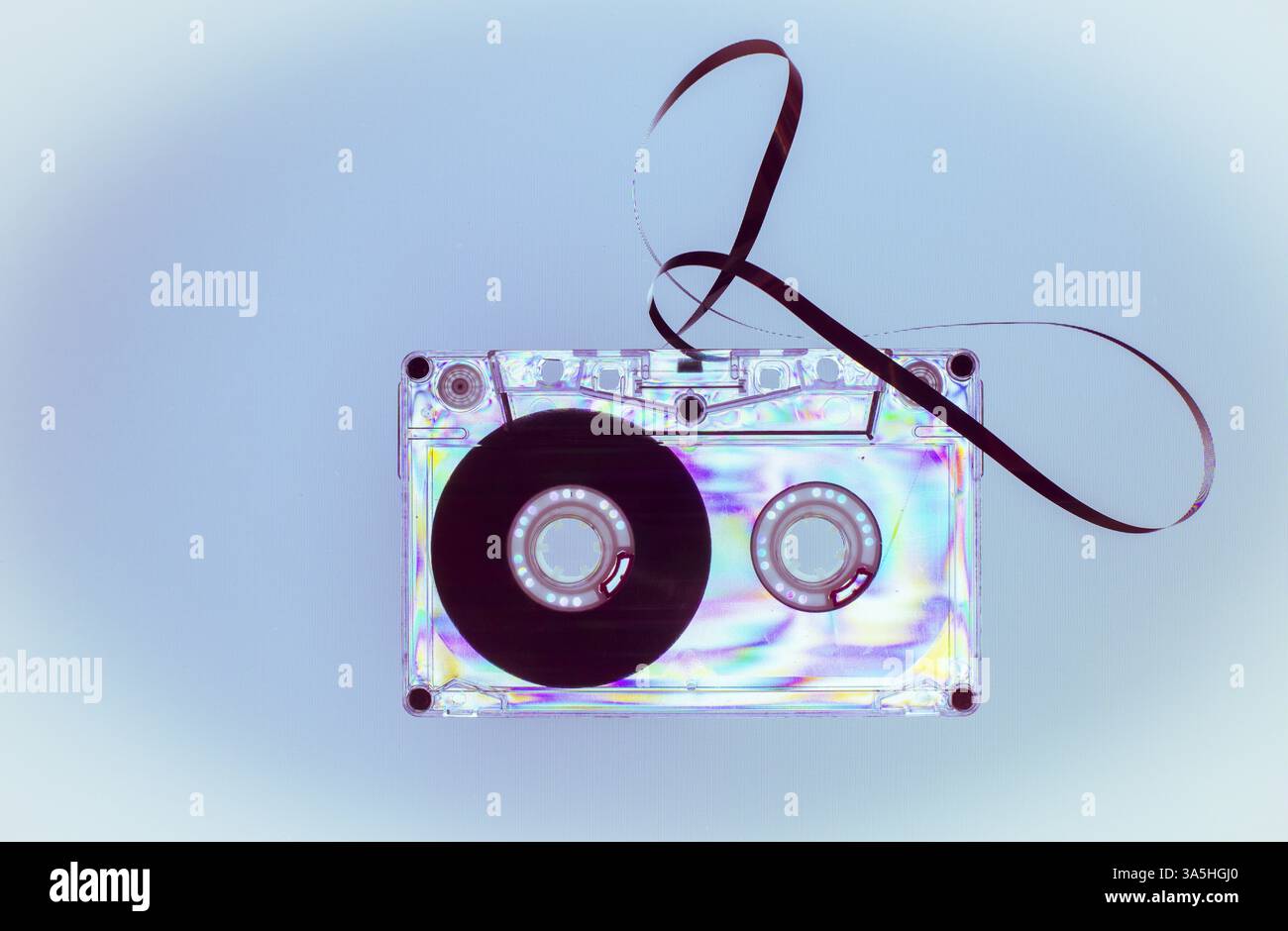 Cassette Vintage sur fond bleu clair Banque D'Images