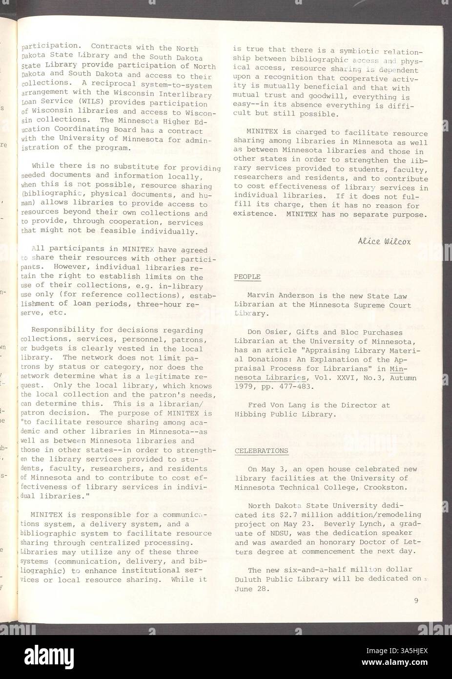 Ce numéro traite de l'effet de la technologie sur les affectations de travail, le moral du personnel et la participation du Collège Olaf aux études. Il couvre également le projet d’index des journaux de la Bibliothèque publique de Saint Paul, un symposium sur les bibliothèques des collèges d’arts libéraux, les services en ligne de Melsa et la croissance d’OCLC. Banque D'Images