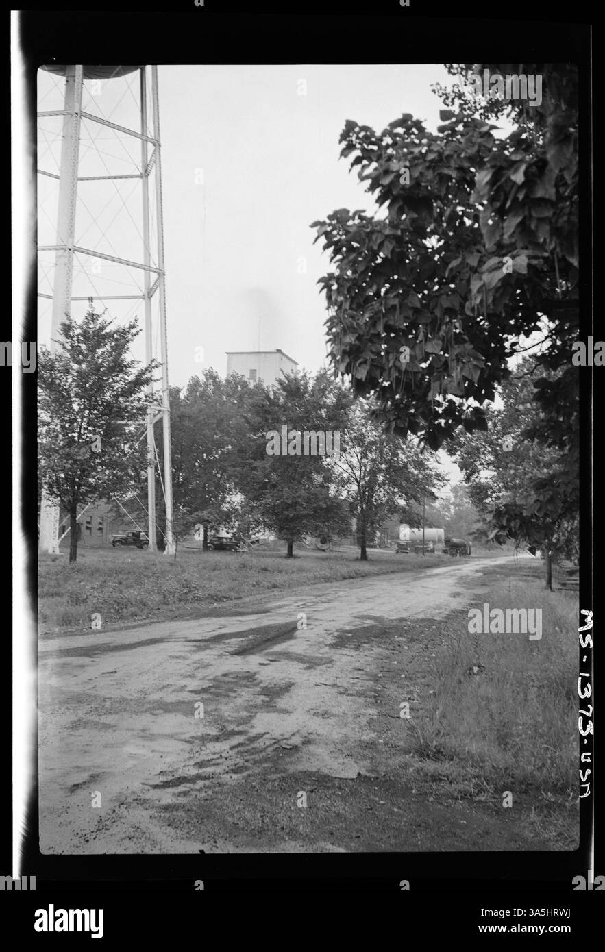 Un tuyau d’arrivée d’eau à la mine East de Citizens Coal Company à Breese, dans le comté de Clinton, Illinois, fournissant de l’eau à la communauté minière. Banque D'Images