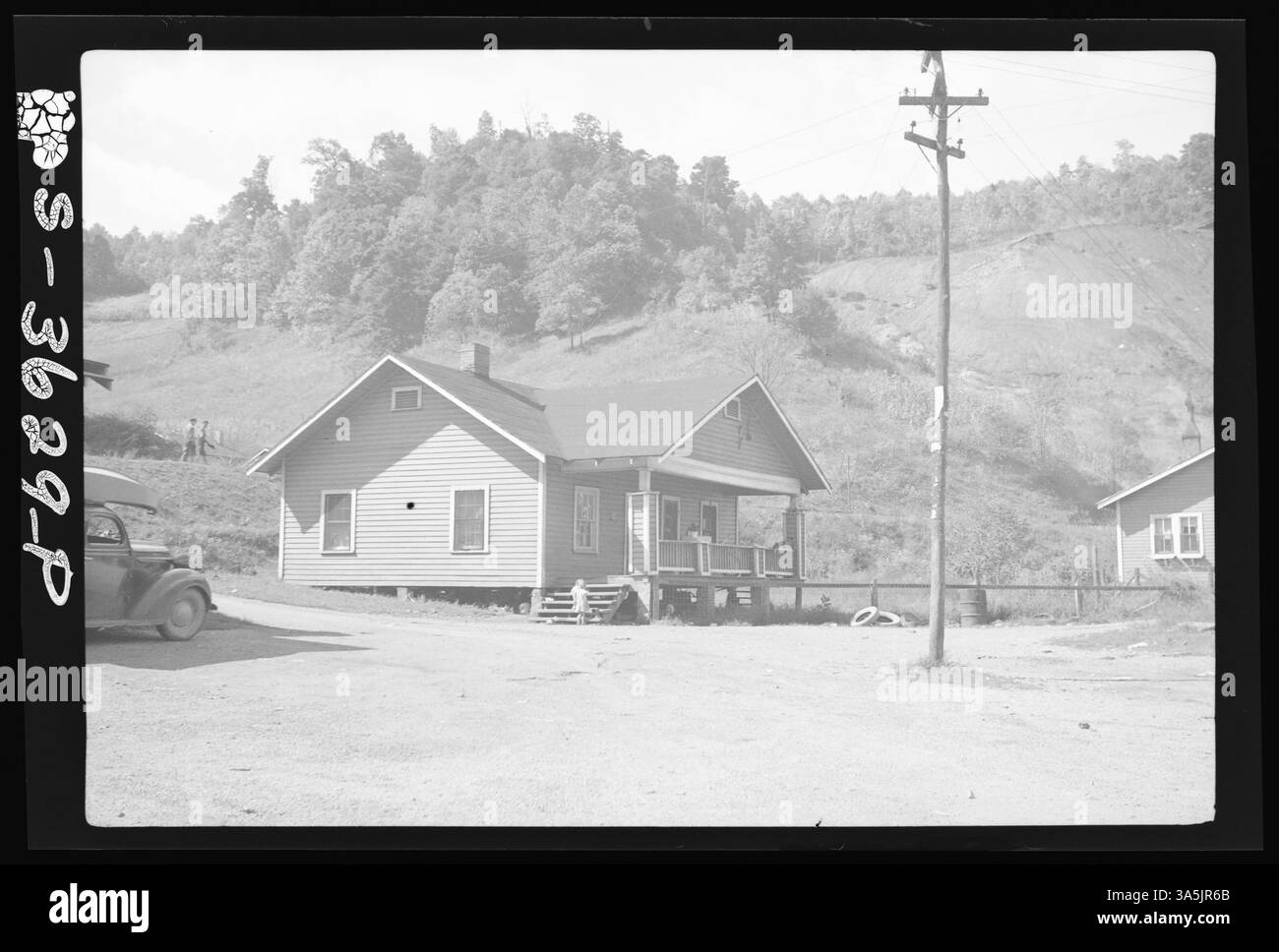 Une vue d'étude de la maison #1 près de Three point mine, comté de Harlan, Kentucky, reflétant les conditions de logement des mineurs dans la région. Banque D'Images