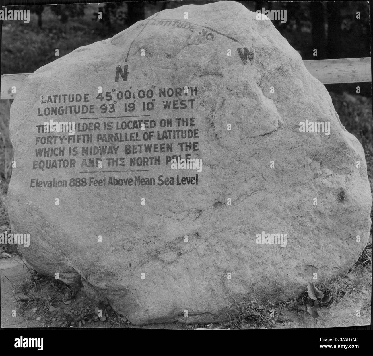 45th parallel Banque d'images noir et blanc - Alamy