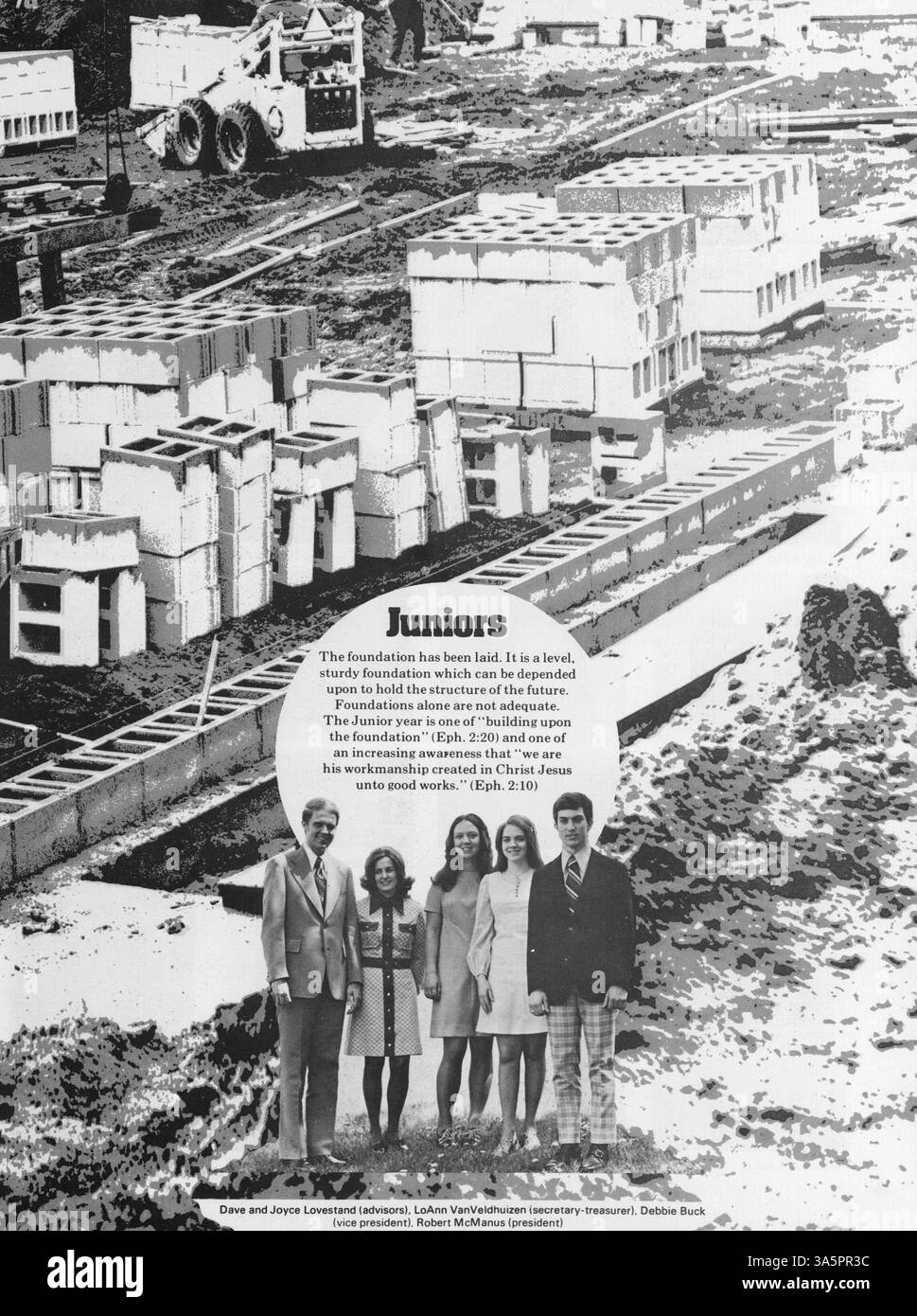 Cet annuaire 1973 du Bethany Fellowship Missionary Training Center documente les aspects académiques, spirituels et sociaux de l'année scolaire 1972-1973 en mettant l'accent sur les contributions des étudiants et des professeurs. Banque D'Images