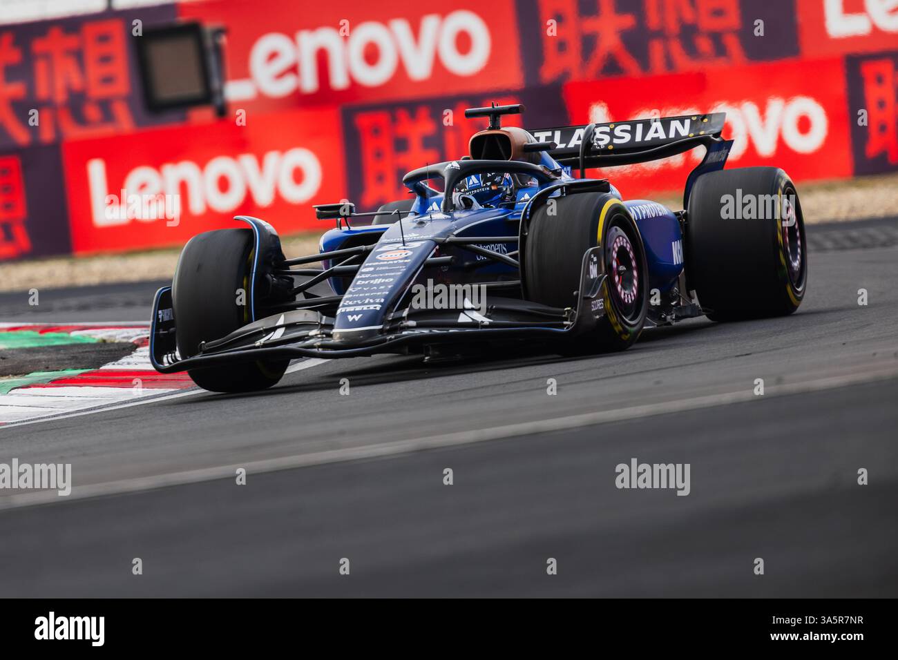 Circuit international de Shanghai, Shanghai, Chine le 23. Mars 2025 ; Alexander Albon de Thaïlande et Williams Racing lors du Grand Prix de Chine de formule 1 crédit : Jay Hirano/AFLO/Alamy Live News Banque D'Images