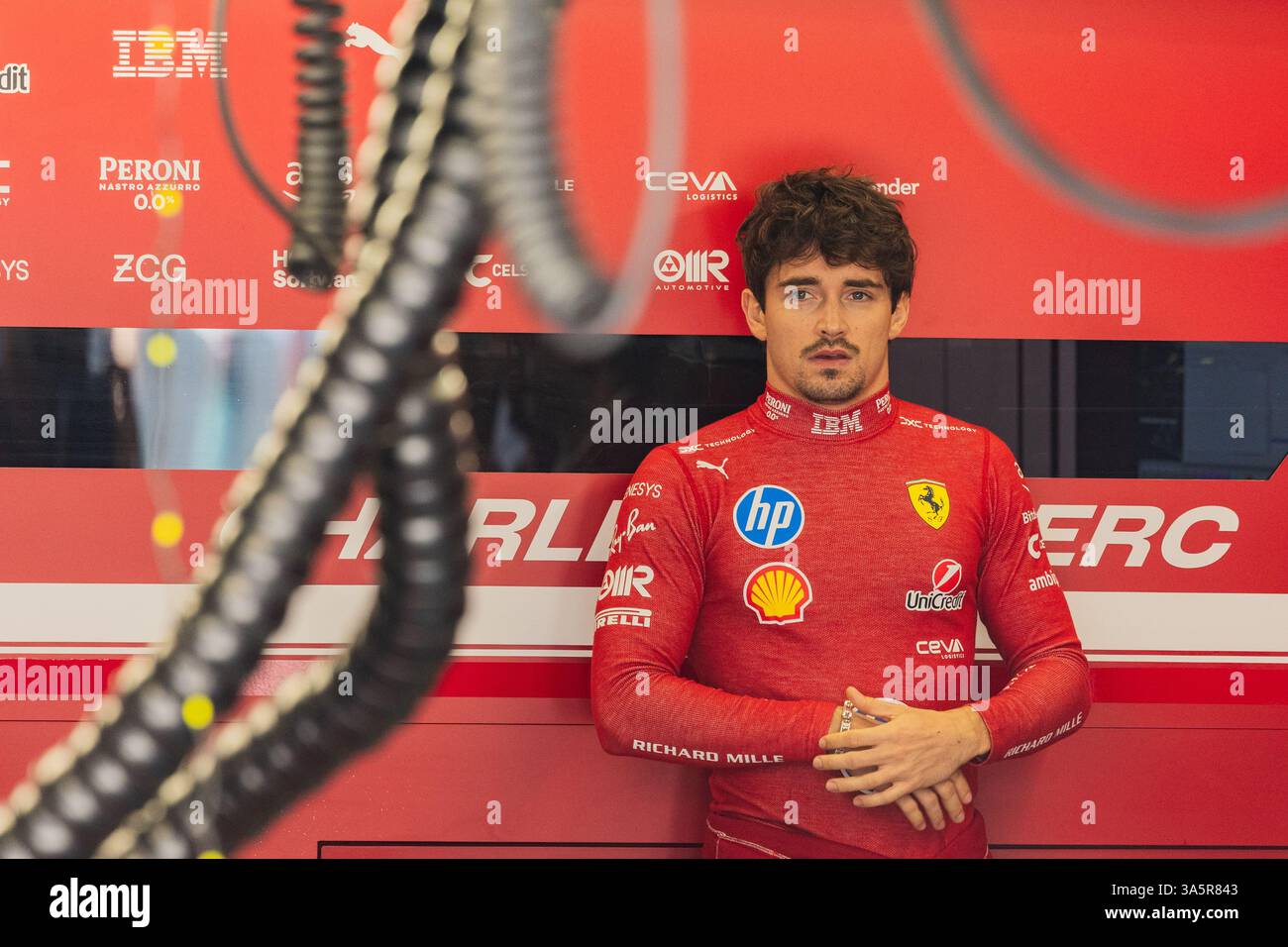 Circuit international de Shanghai, Shanghai, Chine le 23. Mars 2025 ; Charles Leclerc de Monaco et Scuderia Ferrari lors du Grand Prix de Chine de formule 1 crédit : Jay Hirano/AFLO/Alamy Live News Banque D'Images