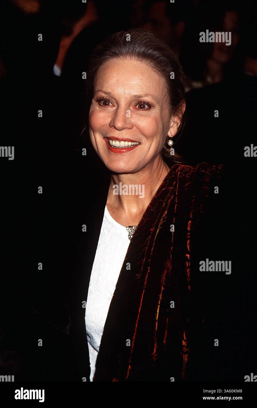 JANVIER 1, 2011 - K24344HMC : SOIRÉE D'OUVERTURE ''THE CRUCIBLE'' AU VIRGINIA THEATRE DE NEW YORK 03/07/02. HENRY McGee/ 2002.MARTHE KELLER(crédit image : © Globe photos/ZUMAPRESS.com) Banque D'Images
