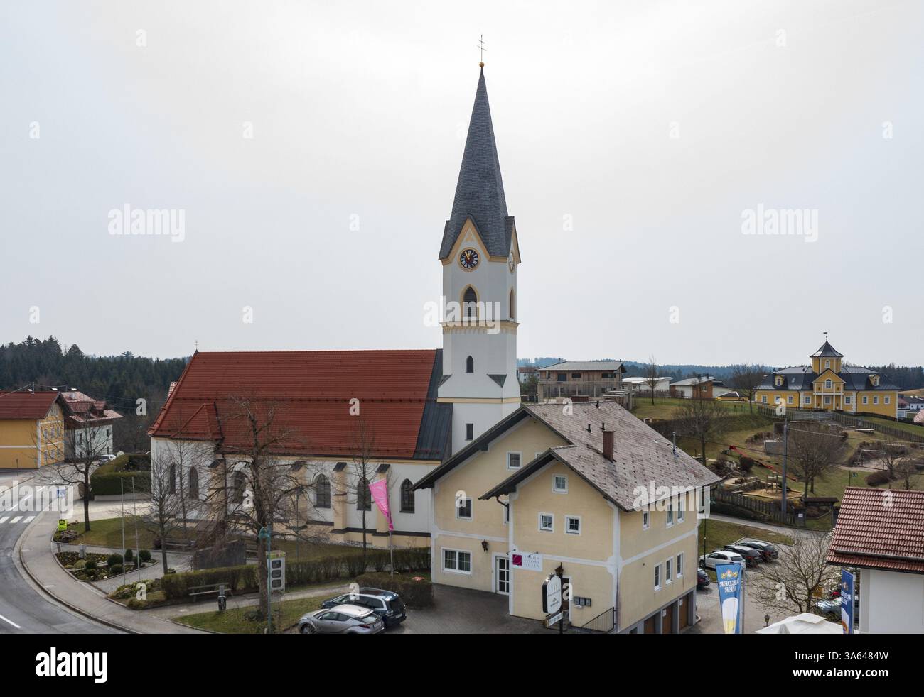 Image de drone, vue du village, Sankt Johann am Walde, lnnviertel, haute-Autriche, Autriche, Europe Banque D'Images