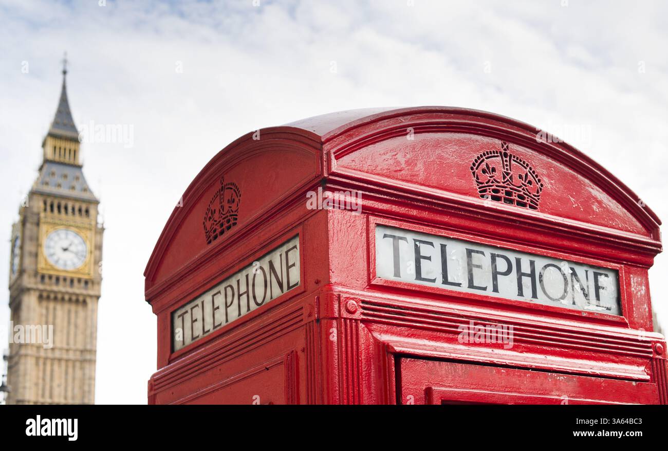 Big Ben et cabine téléphonique rouge à Londres Banque D'Images