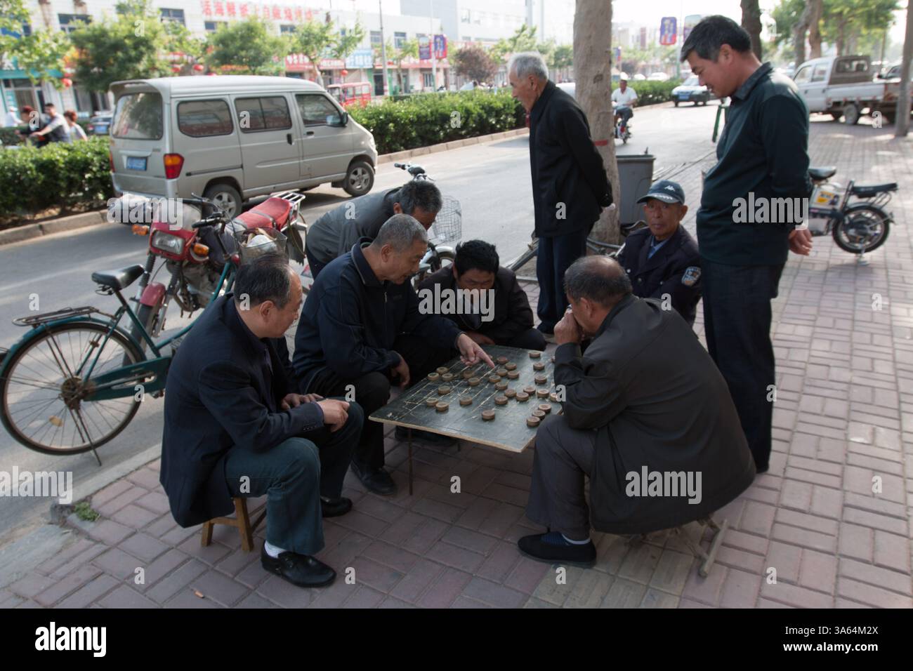 La veille de partir dans les rues de Wuqiao. Un groupe d'étudiants nigérians et égyptiens prennent un an pour étudier l'acrobatie au China Wuqiao Acrobat Banque D'Images
