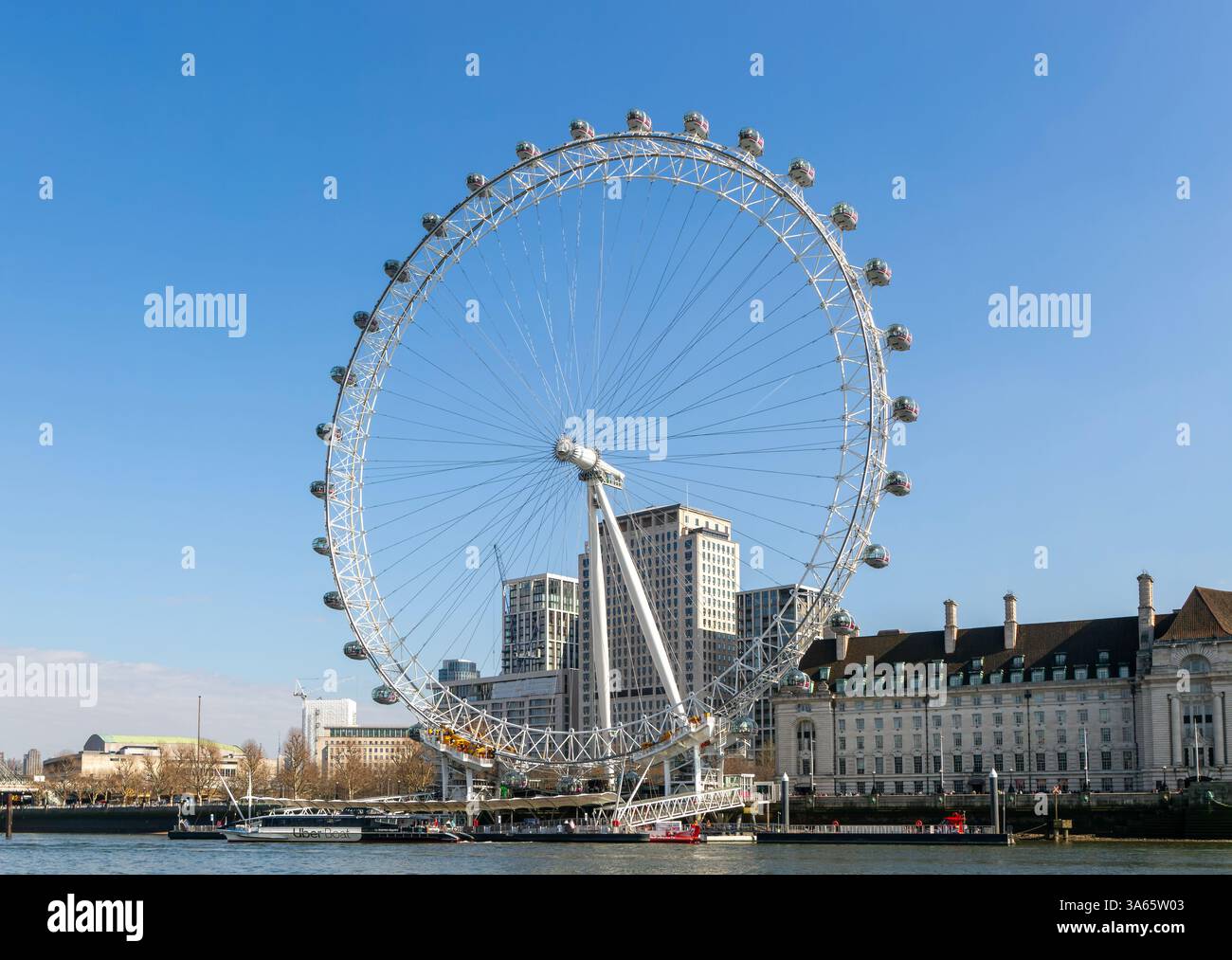 La grande roue London Eye, la roue Millennium, South Bank, la Tamise, Londres, Angleterre, Royaume-Uni Banque D'Images