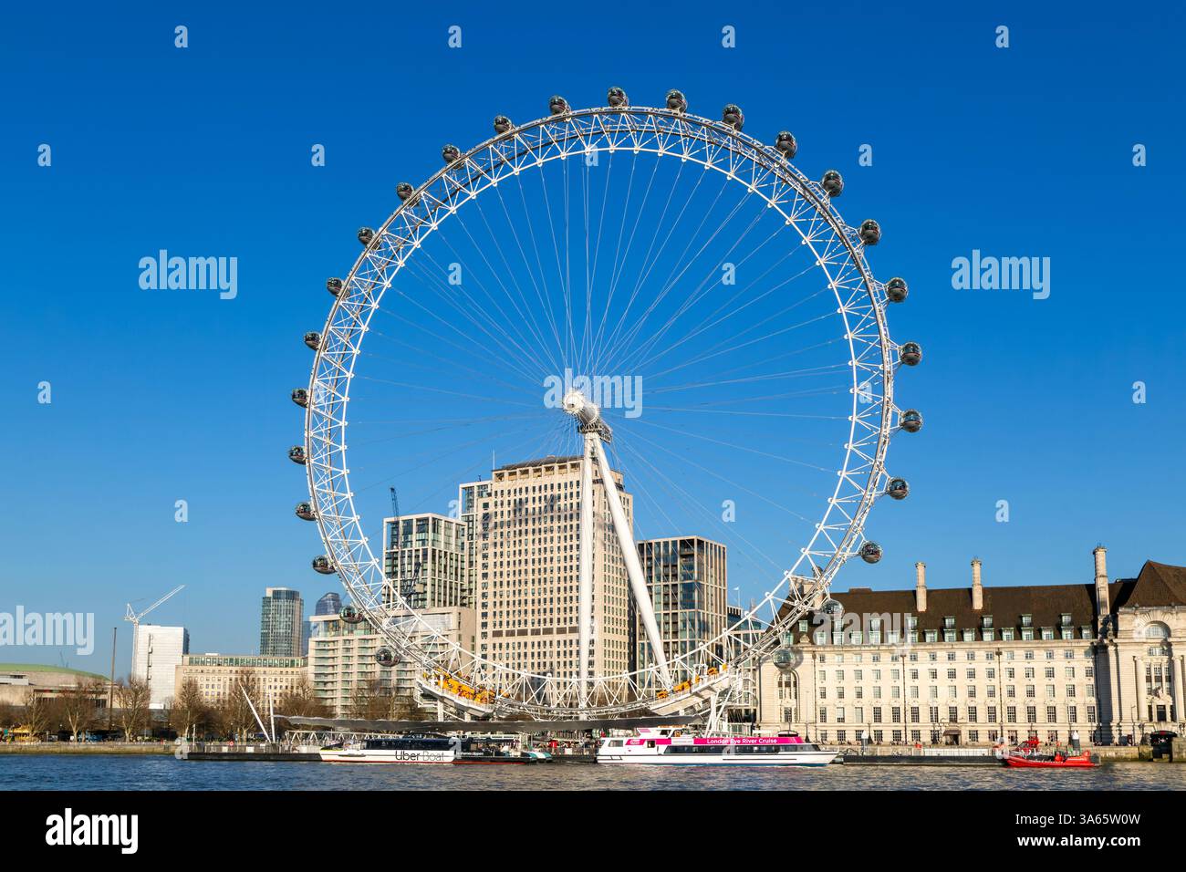 La grande roue London Eye, la roue Millennium, South Bank, la Tamise, Londres, Angleterre, Royaume-Uni Banque D'Images