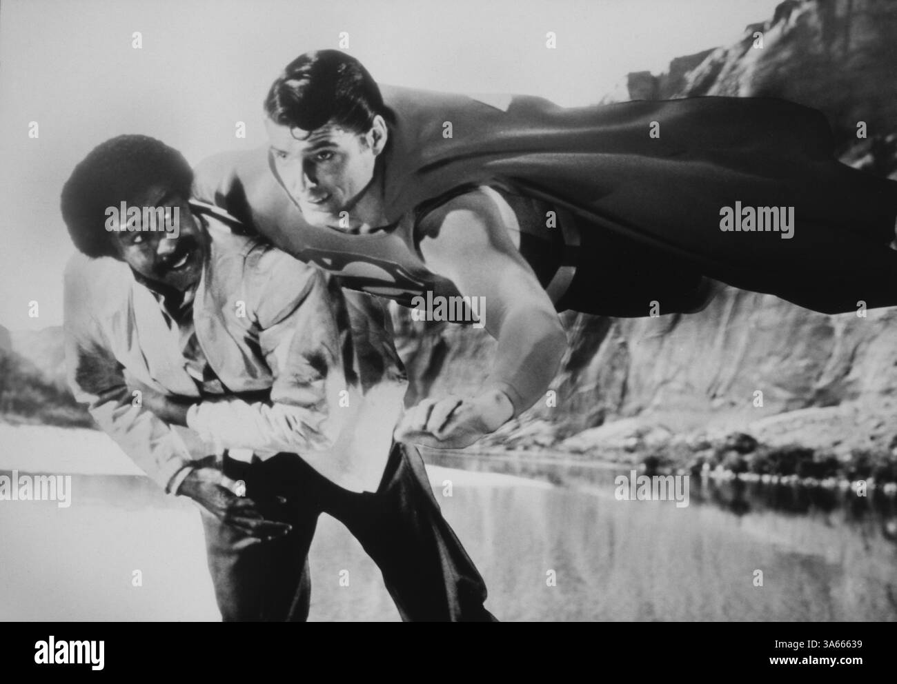 14 mars 2014 - ''Christopher Reeve et Richard Pryor, sur le plateau du film, ''''Superman III'''', 1983' (crédit image : © Glasshouse/ZUMA Wire) Banque D'Images