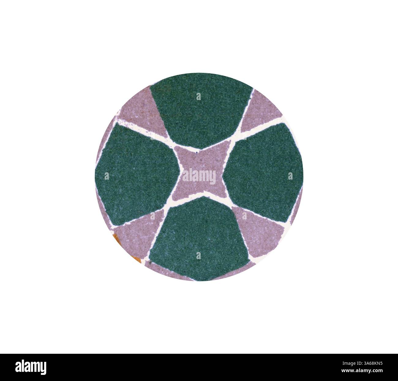 Un design circulaire avec des formes vertes et beiges imbriquées, créant un motif géométrique avec une formation en étoile au centre. Art classique avec une touche moderne réinventé par Artotop, transformé Moresque Ornament Banque D'Images