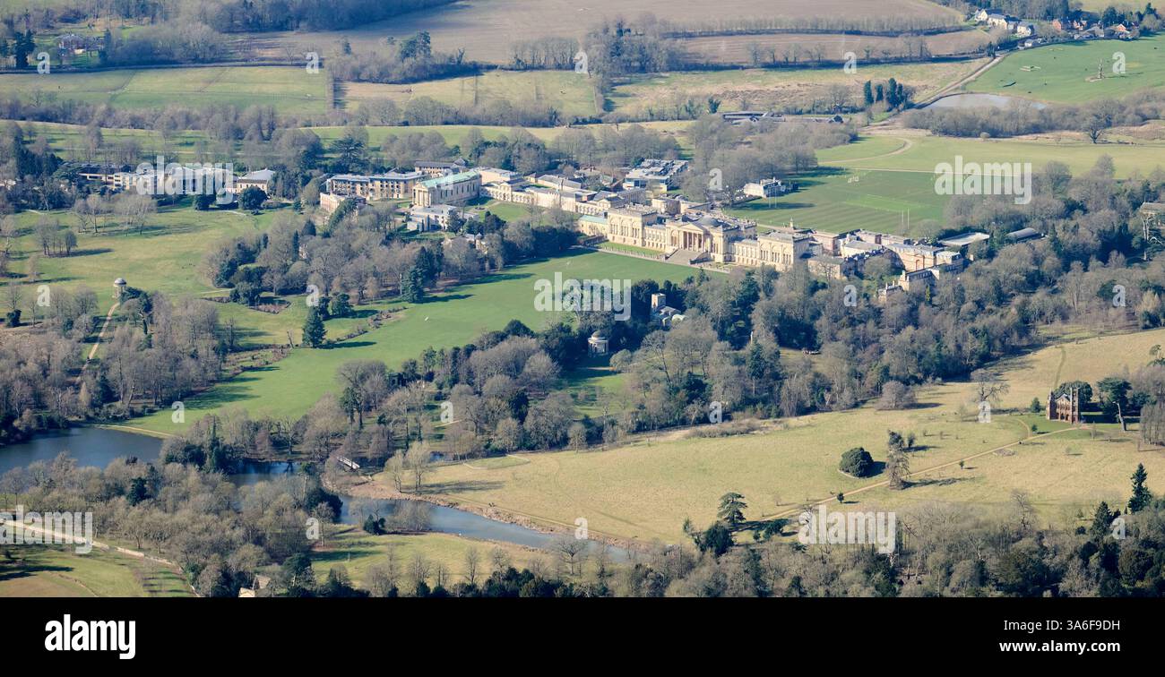 Un tir par drone de Stowe public School, au nord de Buckingham, au Royaume-Uni Banque D'Images
