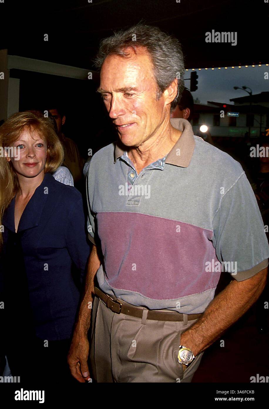 1ER JANVIER 2011 - L4068.CLINT EASTWOOD FRANCES FISHER. MICHAEL FERGUSON/ 1992.CLINTEASTWOODRETRO(crédit image : © Globe photos/ZUMAPRESS.com) Banque D'Images